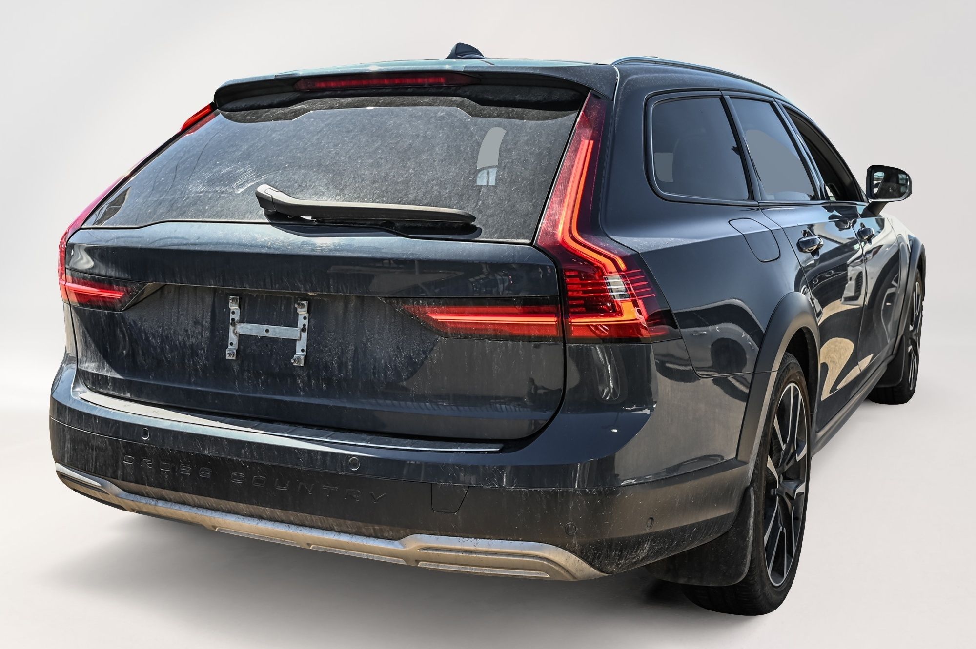 2022 Volvo V90 Cross Country in Pointe-Claire, Quebec