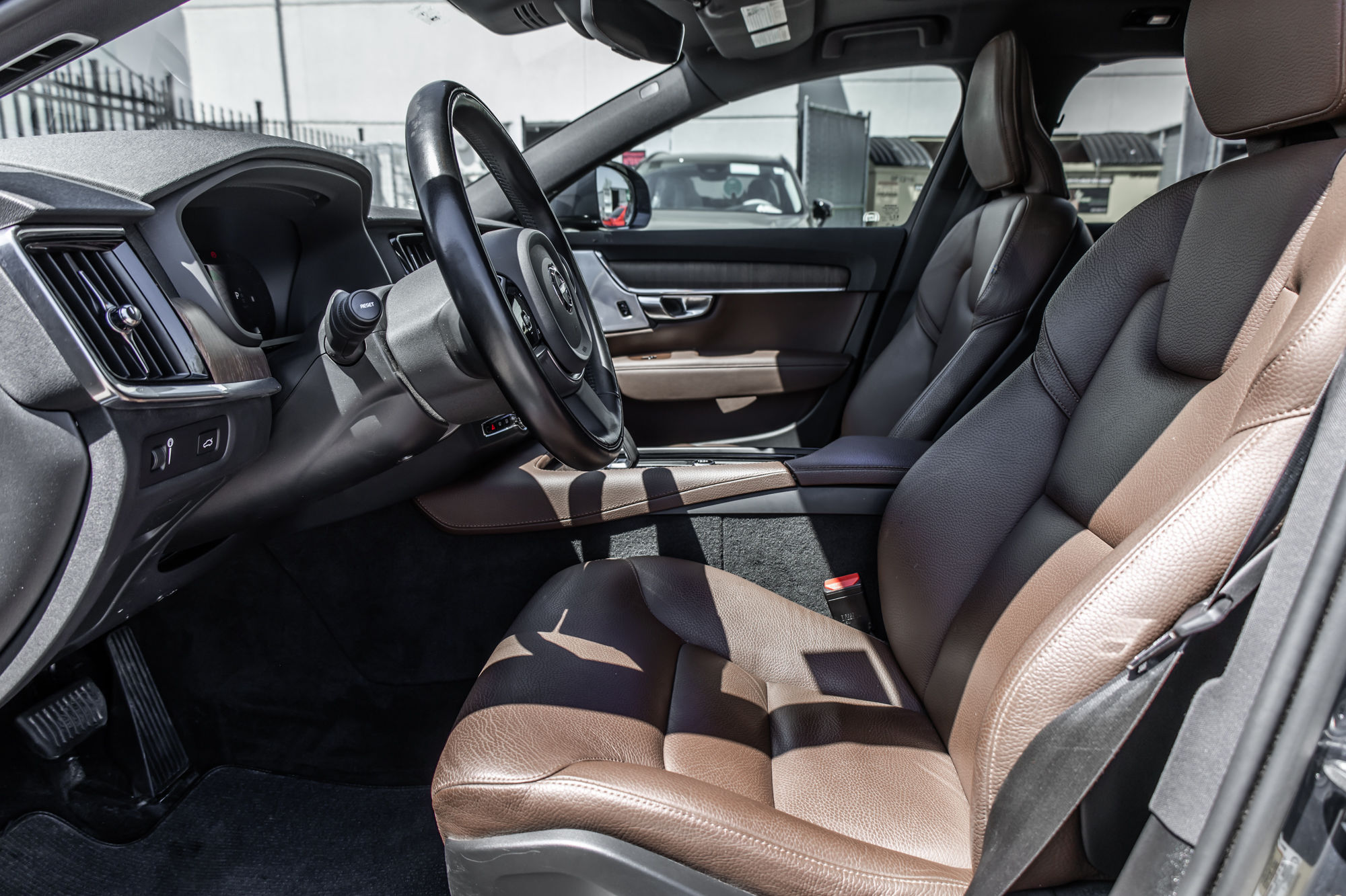 2022 Volvo V90 Cross Country in Pointe-Claire, Quebec