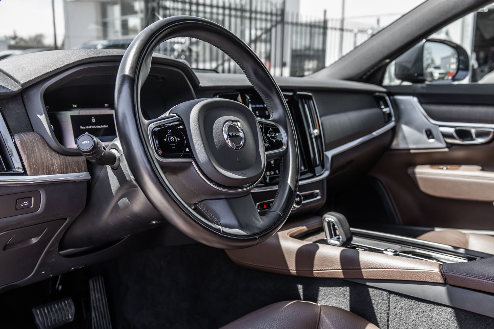 2022 Volvo V90 Cross Country in Pointe-Claire, Quebec