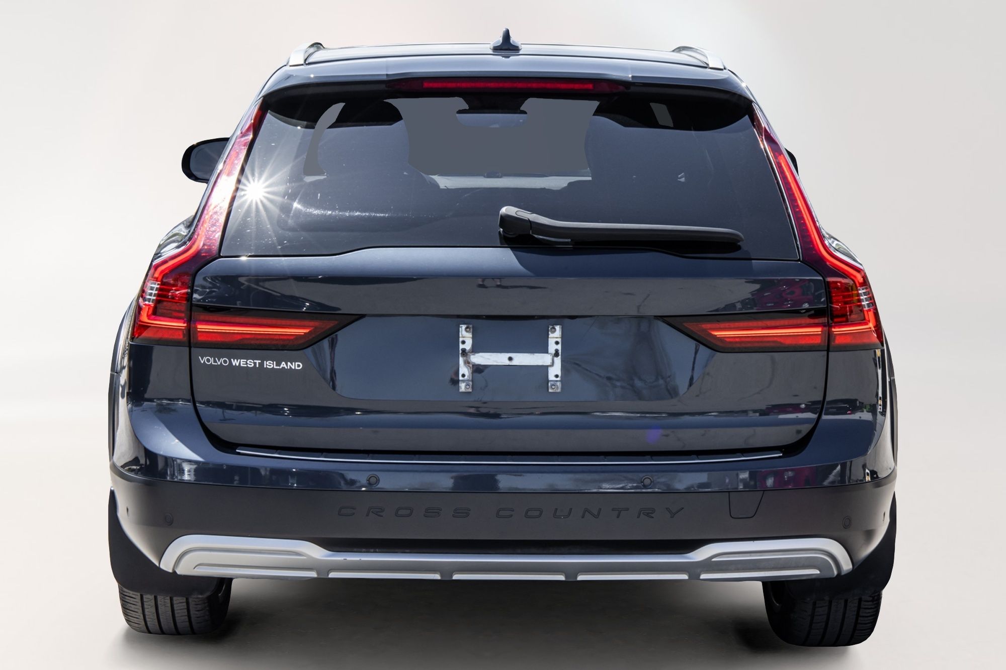 2022 Volvo V90 Cross Country in Pointe-Claire, Quebec