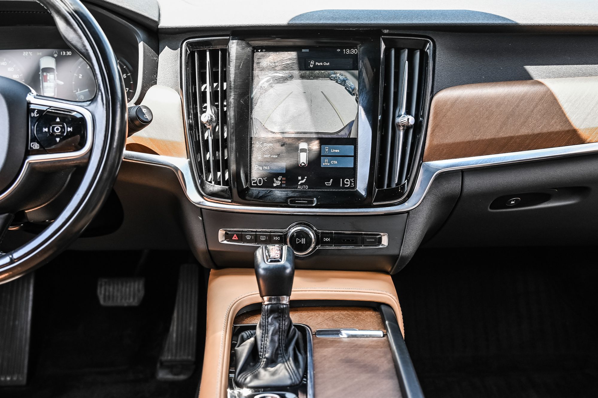 2018 Volvo V90 in Pointe-Claire, Quebec