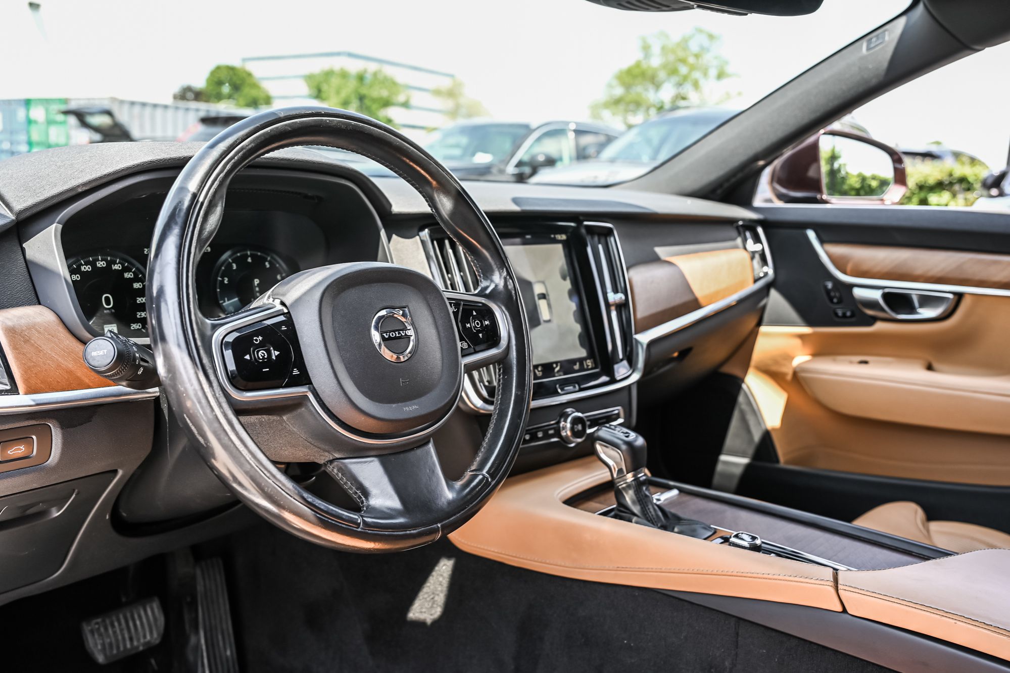 2018 Volvo V90 in Pointe-Claire, Quebec