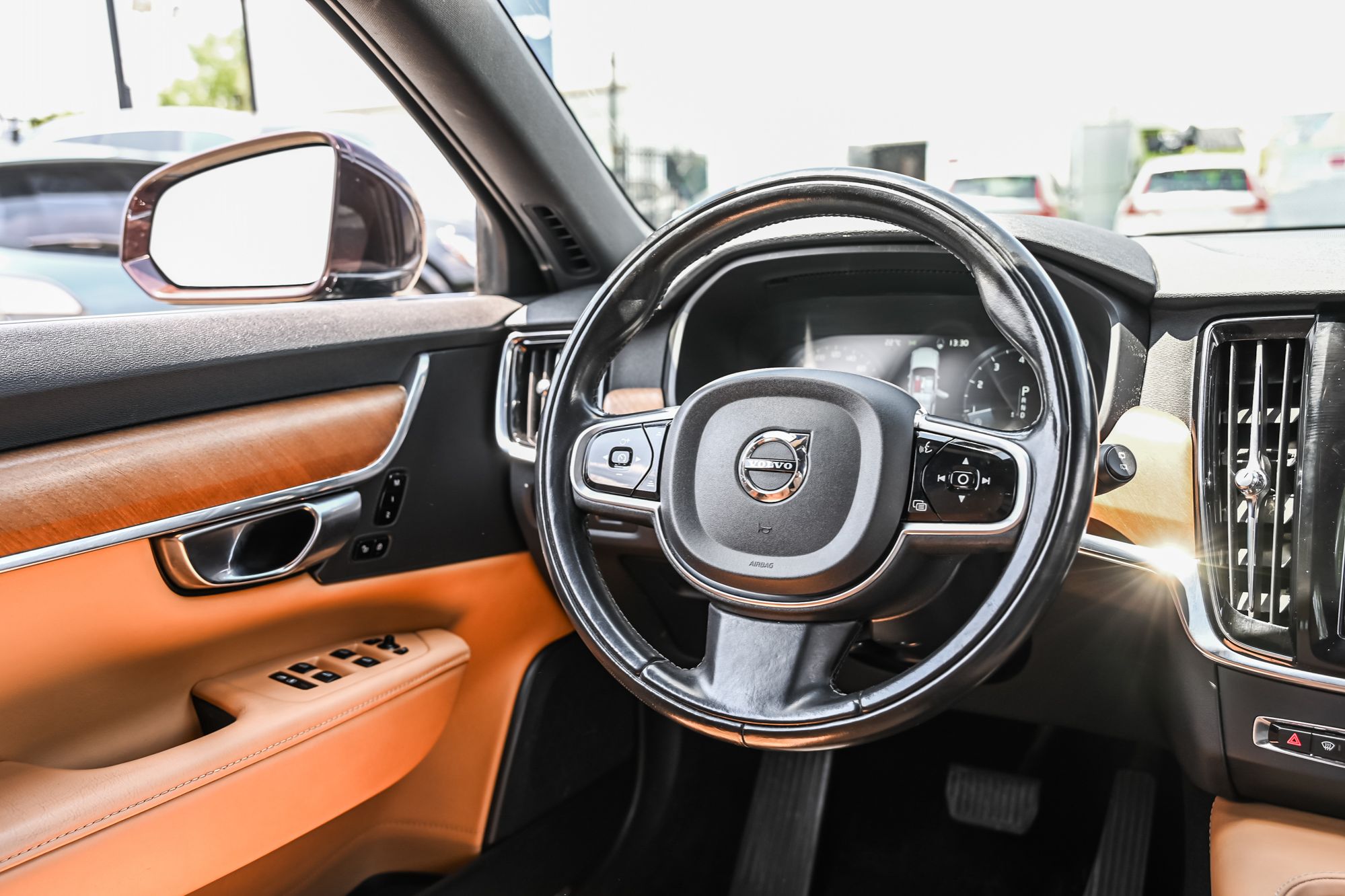 2018 Volvo V90 in Pointe-Claire, Quebec