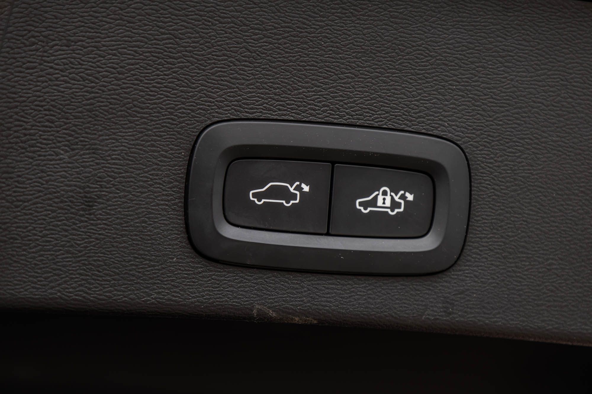 2024 Volvo XC40 Recharge Pure Electric in Pointe-Claire, Quebec