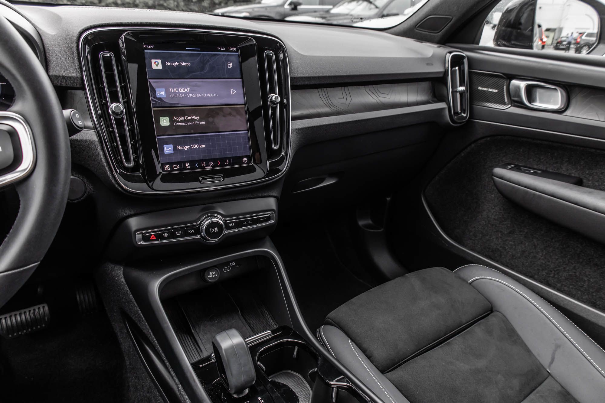 2024 Volvo XC40 Recharge Pure Electric in Pointe-Claire, Quebec