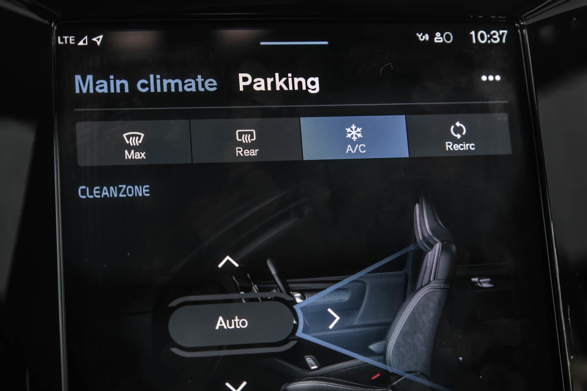 2024 Volvo XC40 Recharge Pure Electric in Pointe-Claire, Quebec