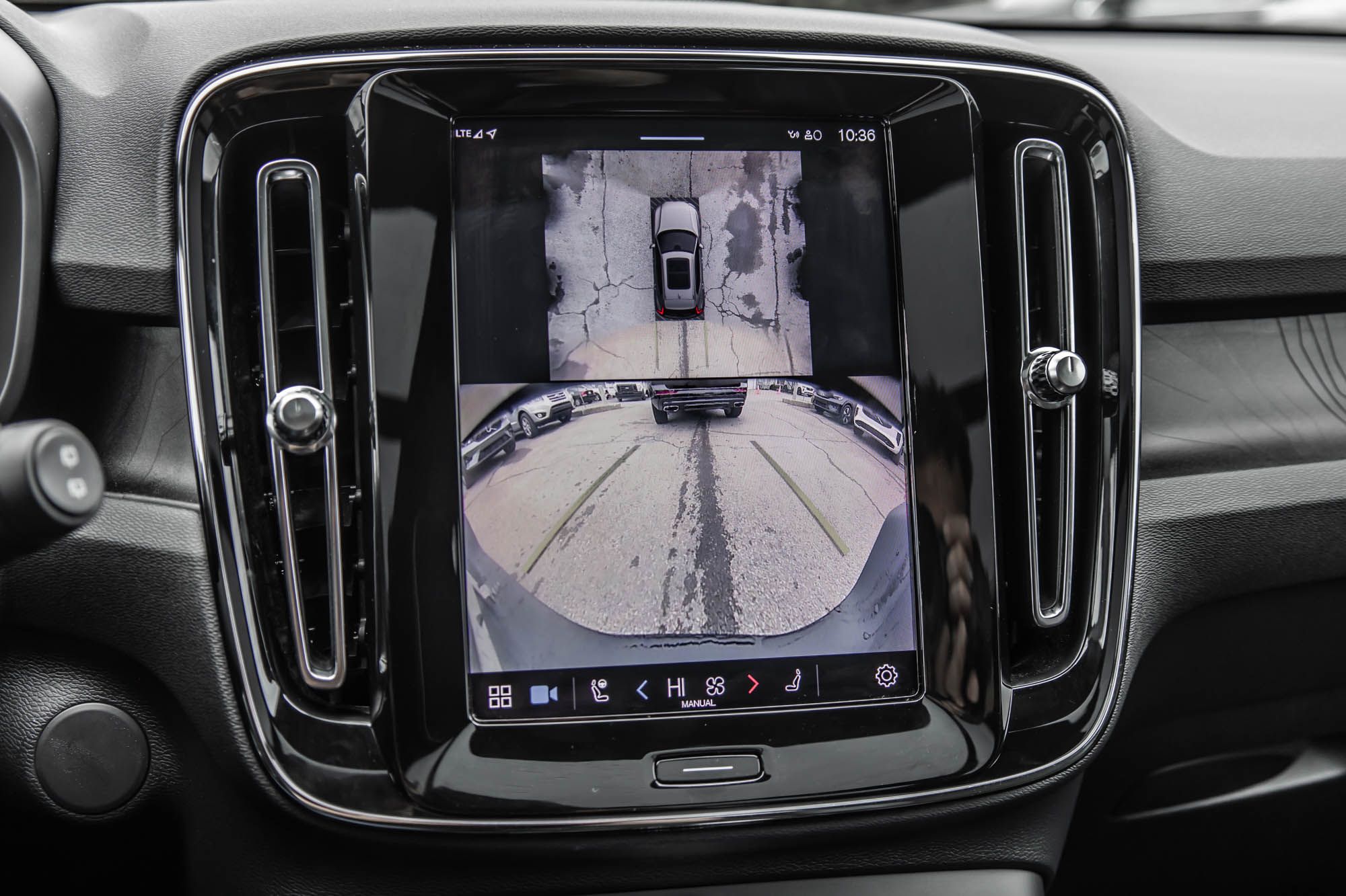 2024 Volvo XC40 Recharge Pure Electric in Pointe-Claire, Quebec