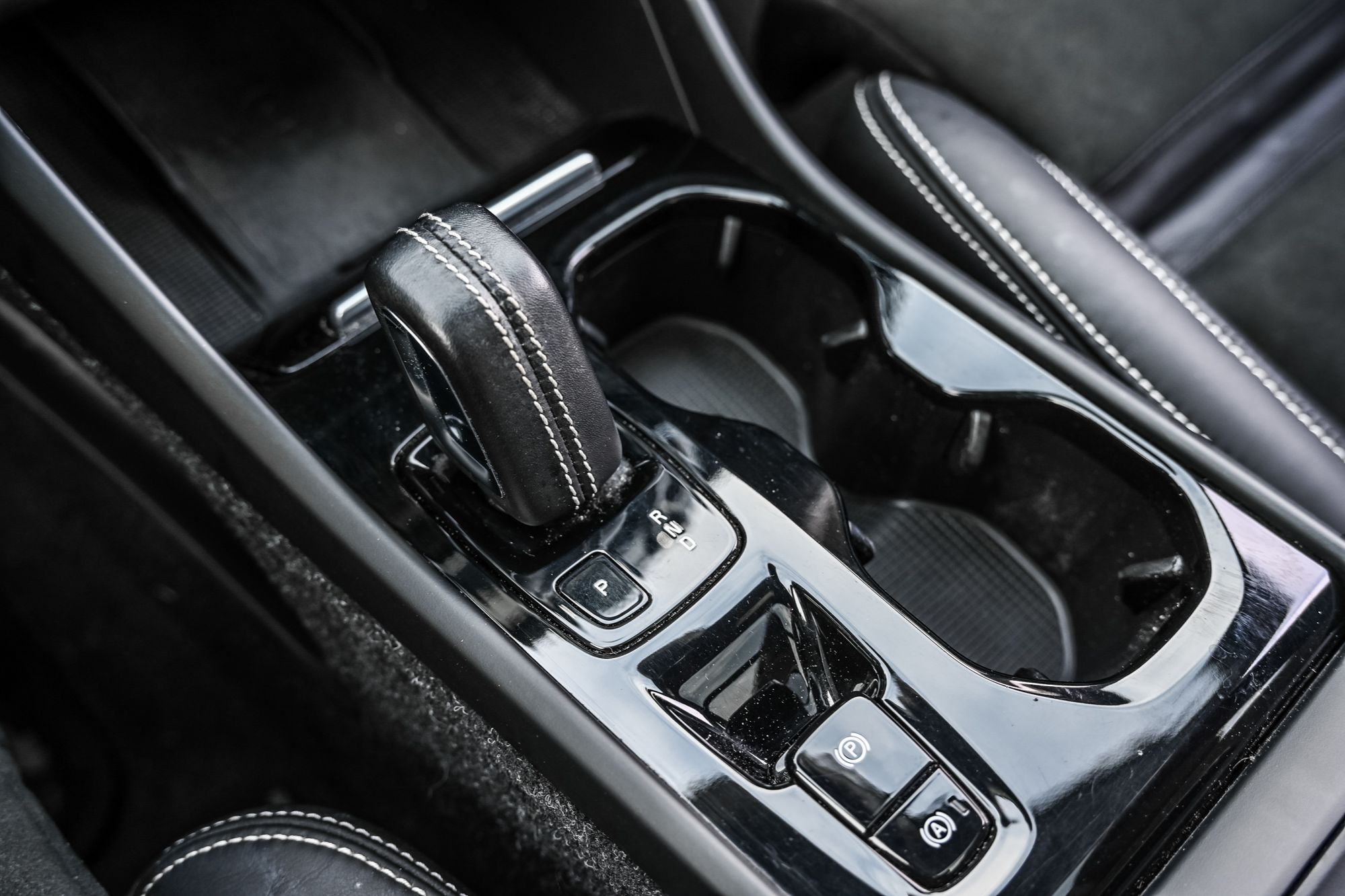 2020 Volvo XC40 in Pointe-Claire, Quebec