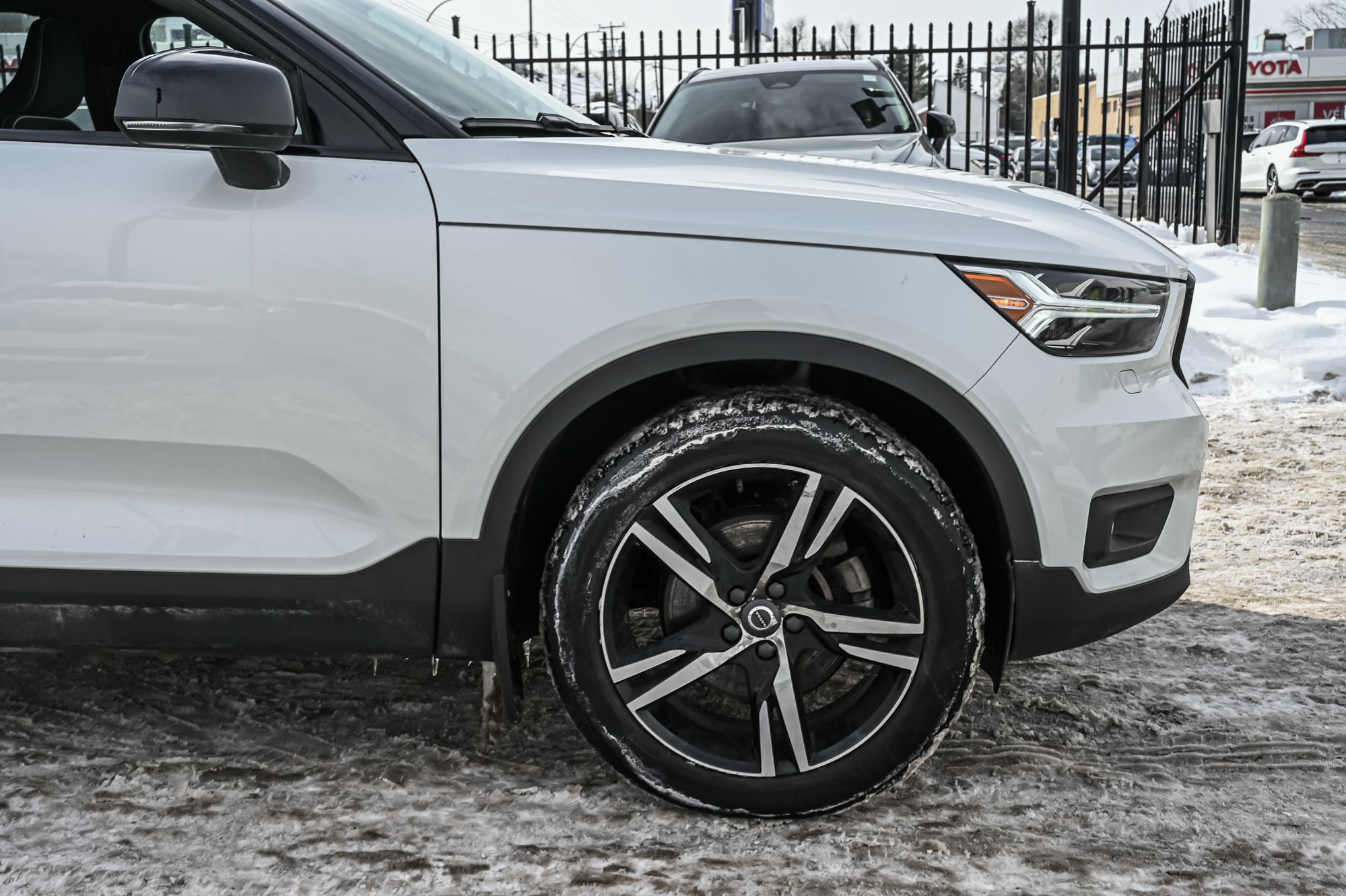 2020 Volvo XC40 in Pointe-Claire, Quebec