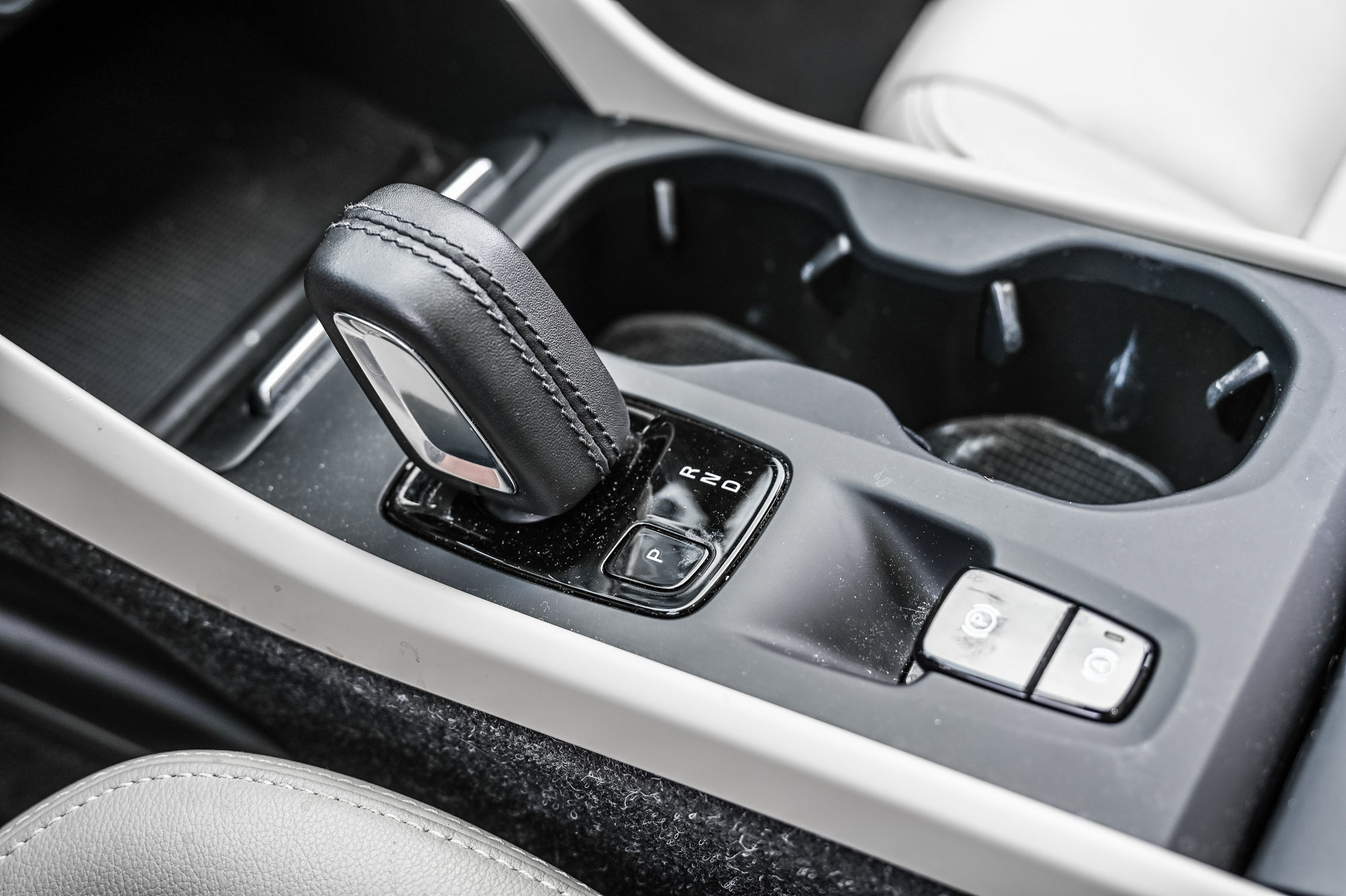 2021 Volvo XC40 in Pointe-Claire, Quebec