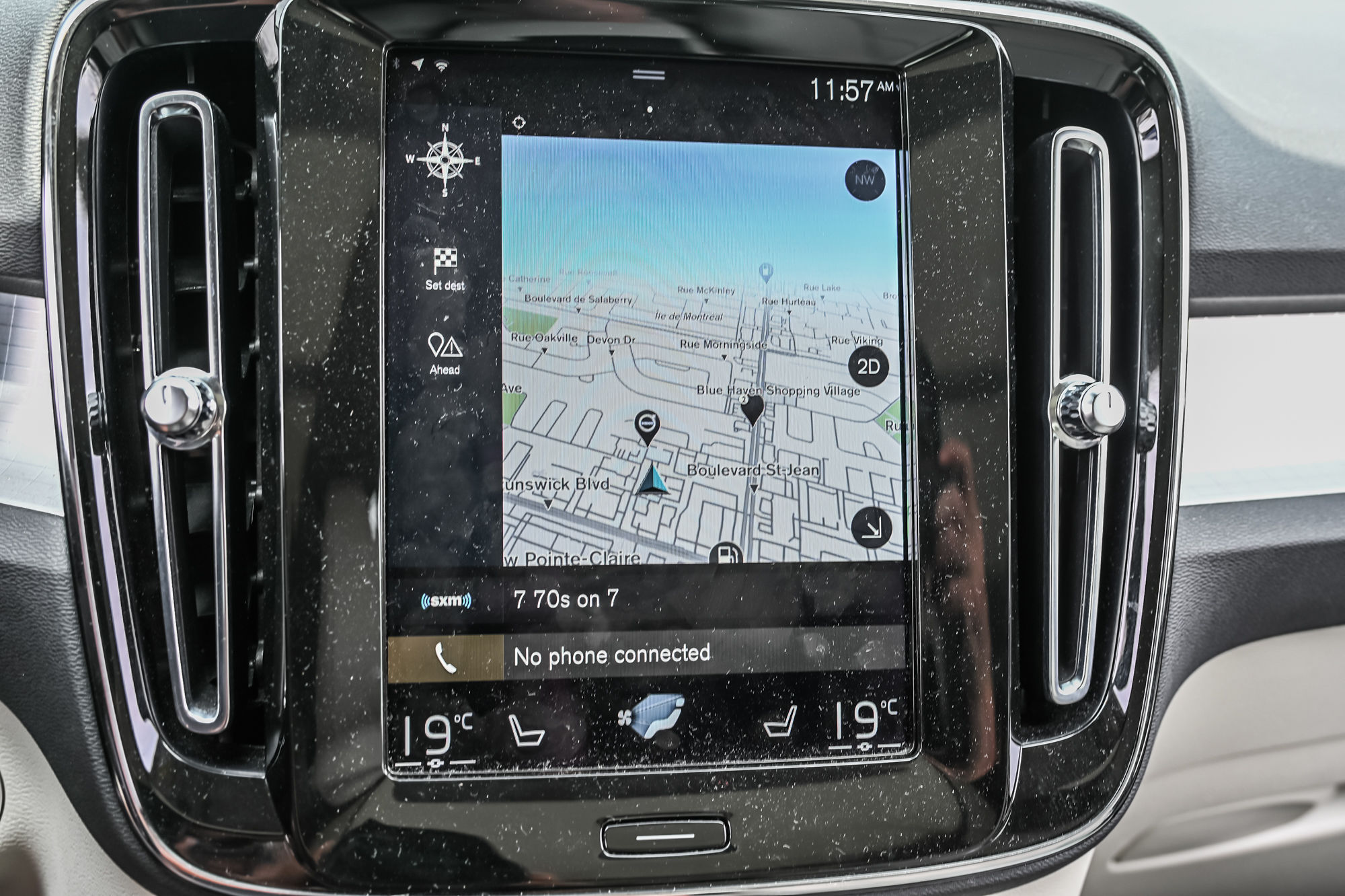2021 Volvo XC40 in Pointe-Claire, Quebec