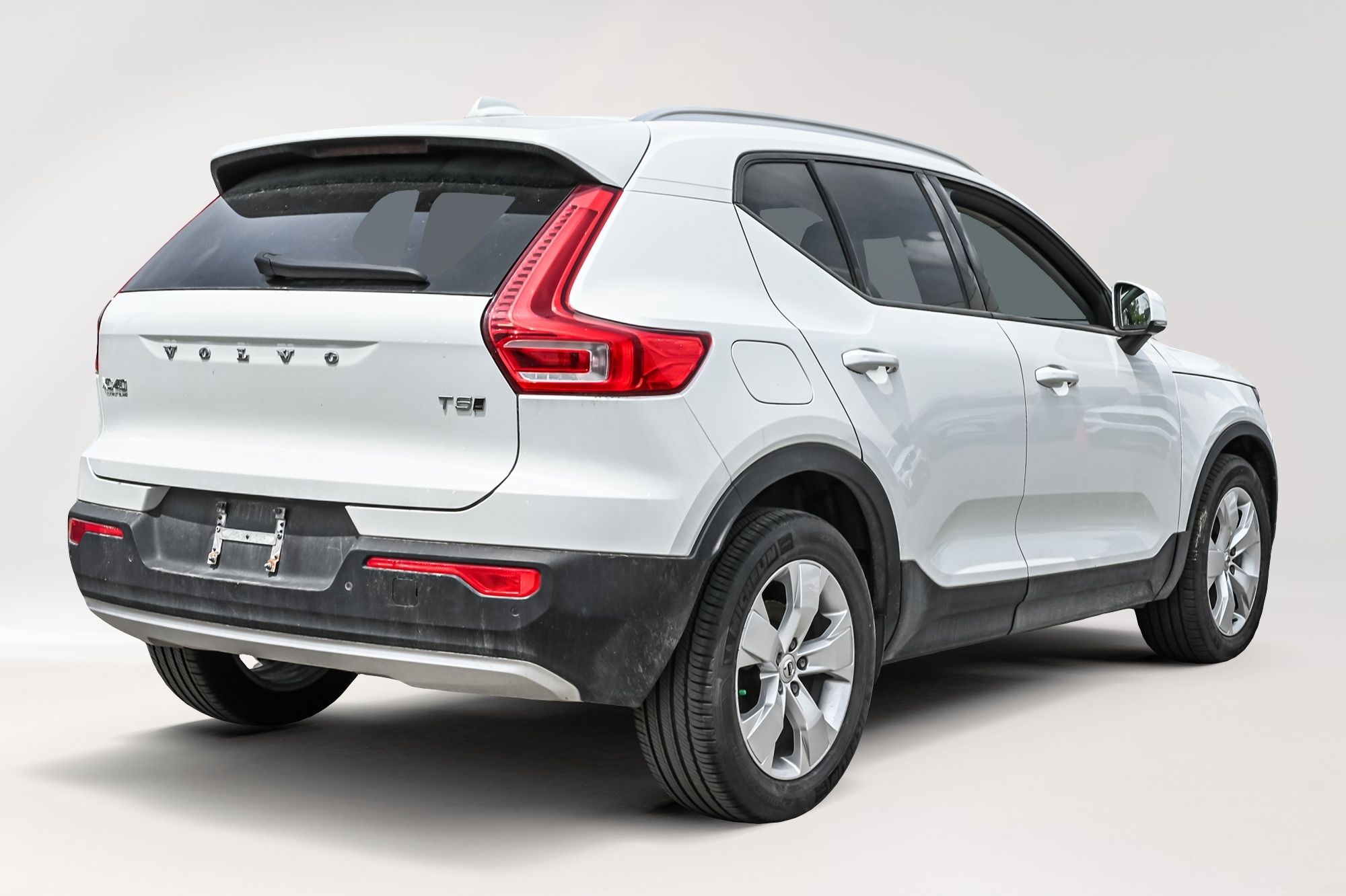 2021 Volvo XC40 in Pointe-Claire, Quebec