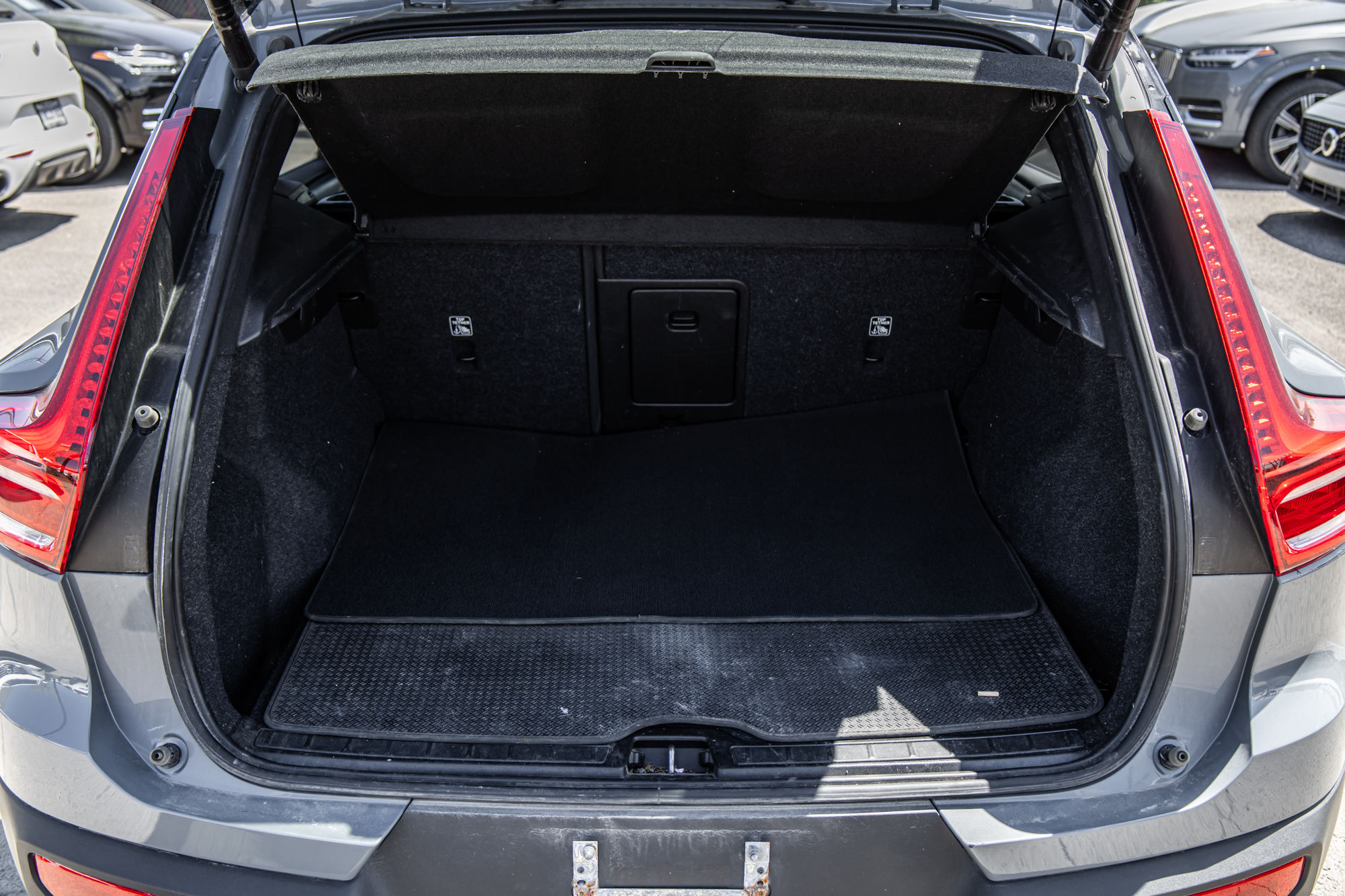 2021 Volvo XC40 in Pointe-Claire, Quebec