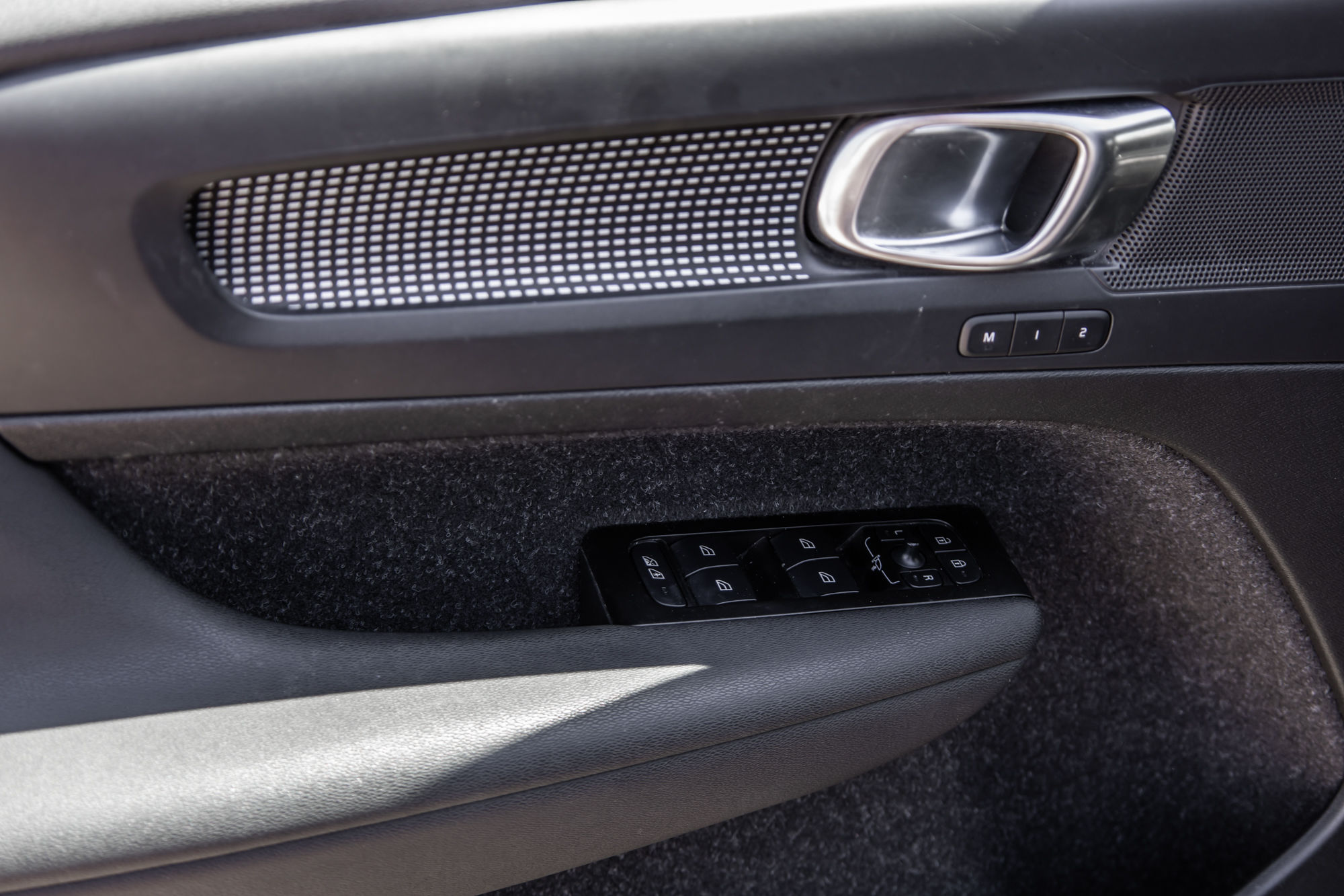 2021 Volvo XC40 in Pointe-Claire, Quebec