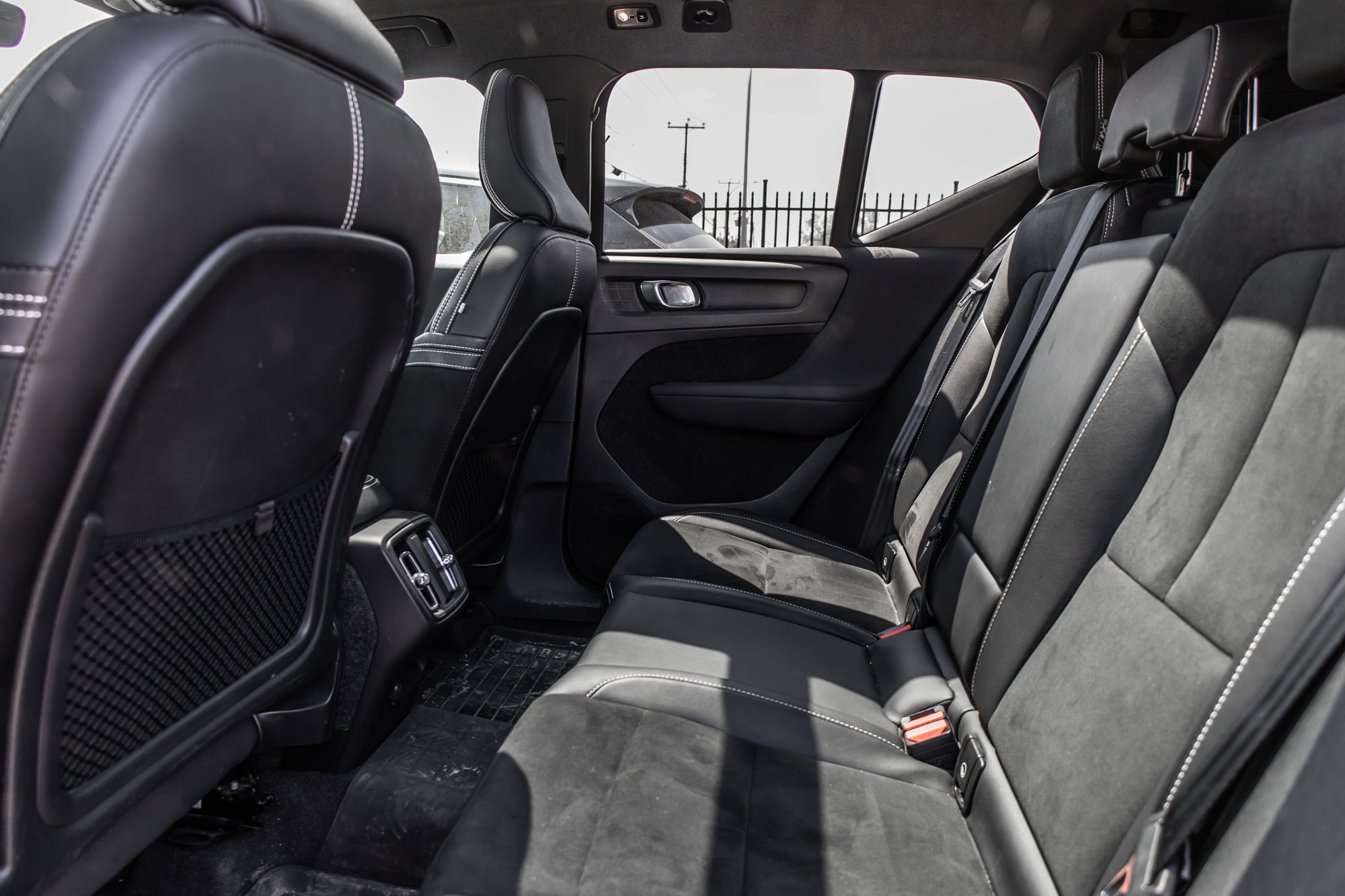 2021 Volvo XC40 in Pointe-Claire, Quebec