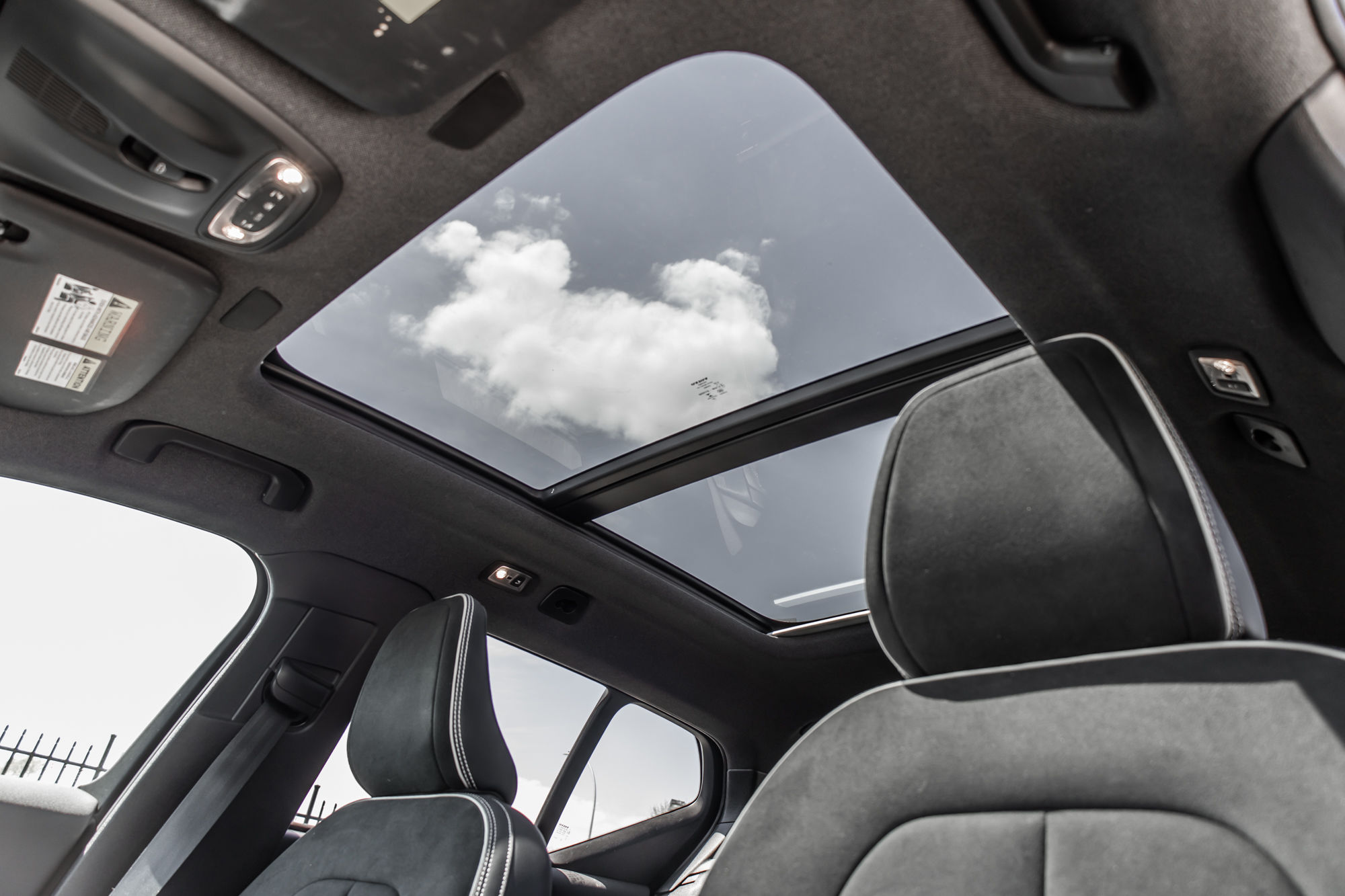 2021 Volvo XC40 in Pointe-Claire, Quebec
