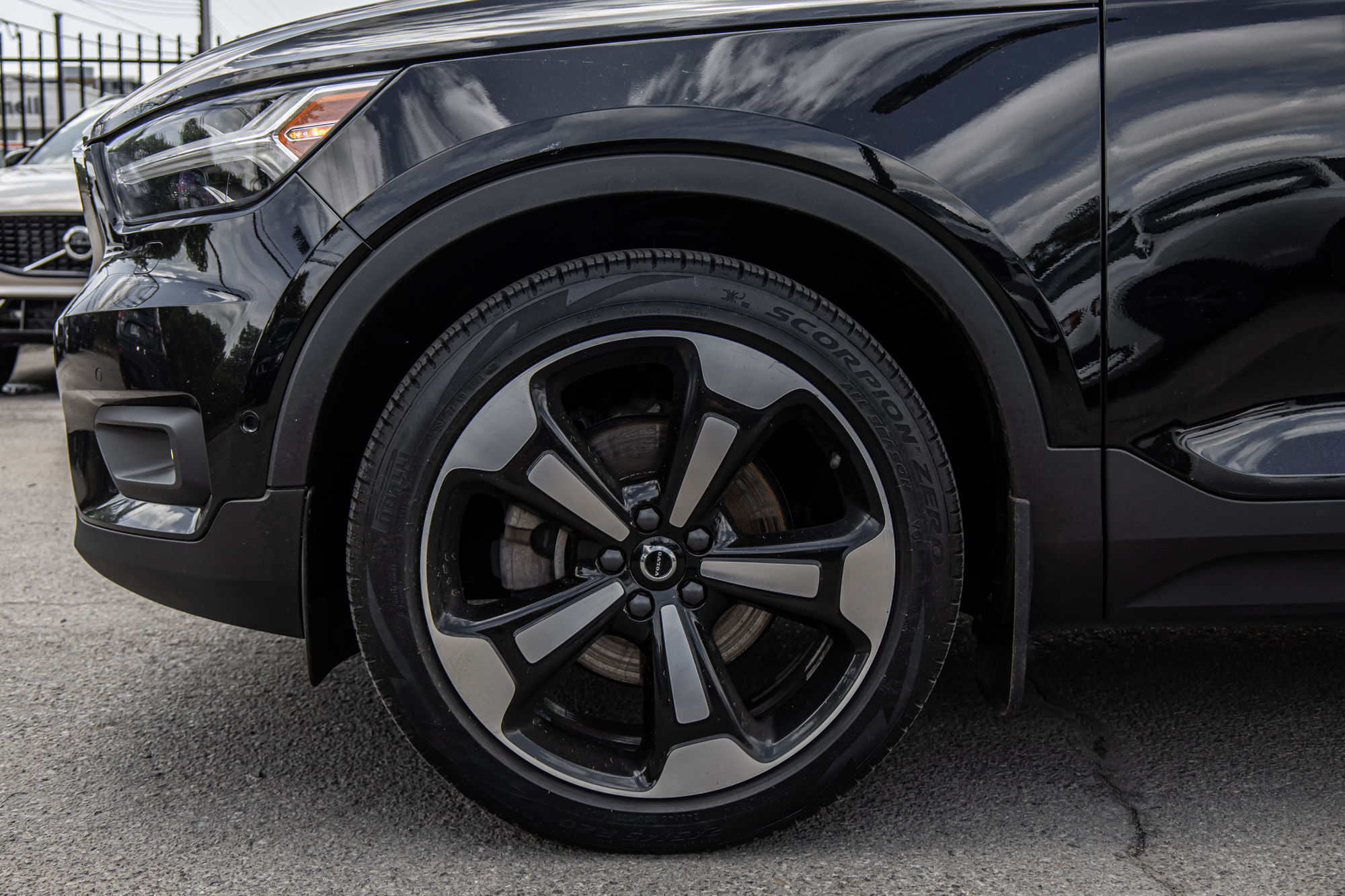 2021 Volvo XC40 in Pointe-Claire, Quebec