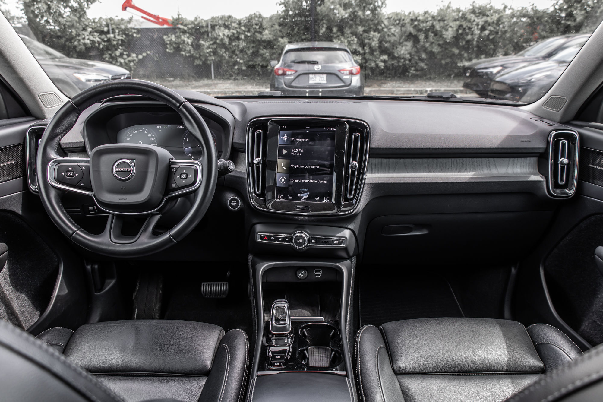 2021 Volvo XC40 in Pointe-Claire, Quebec