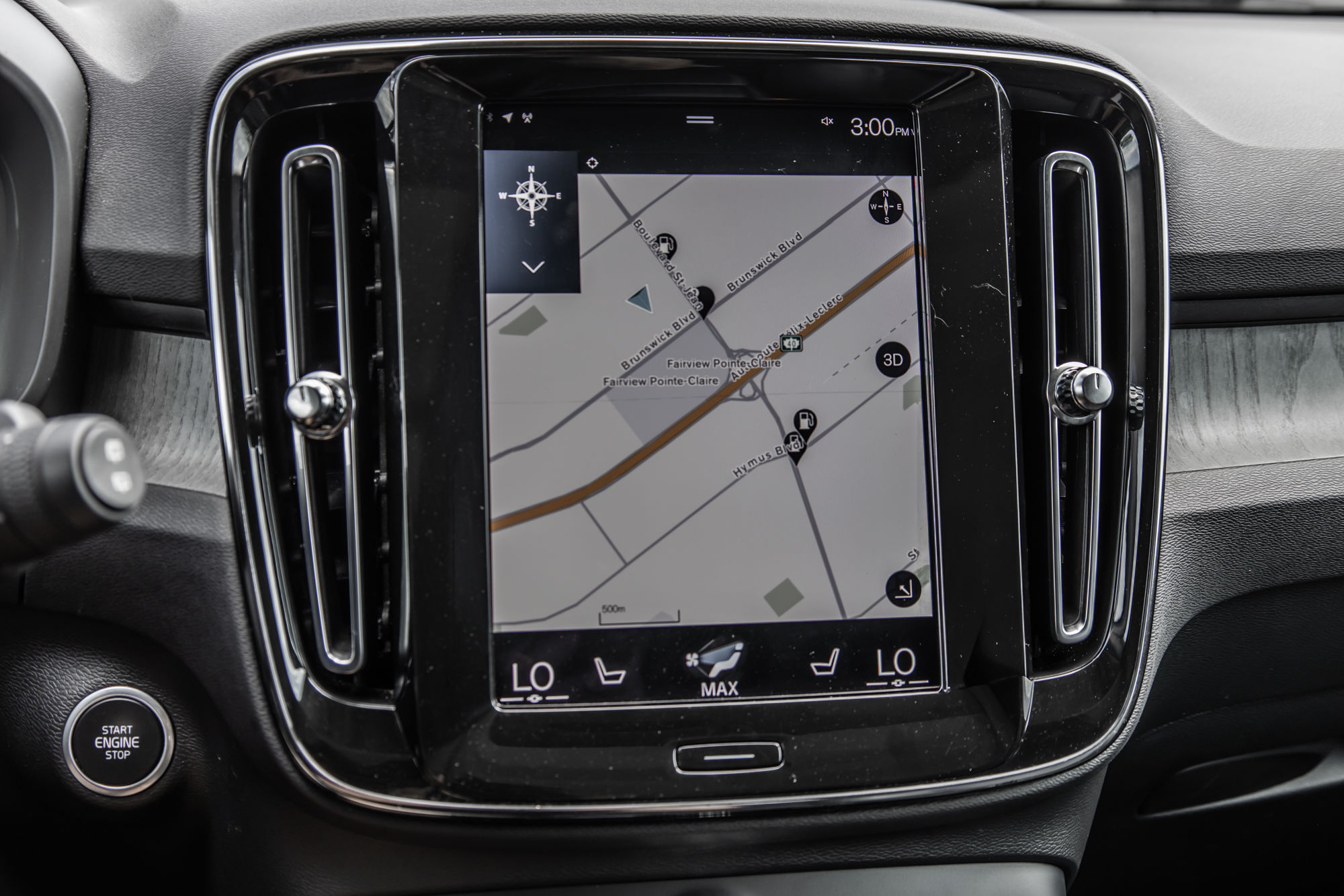 2021 Volvo XC40 in Pointe-Claire, Quebec