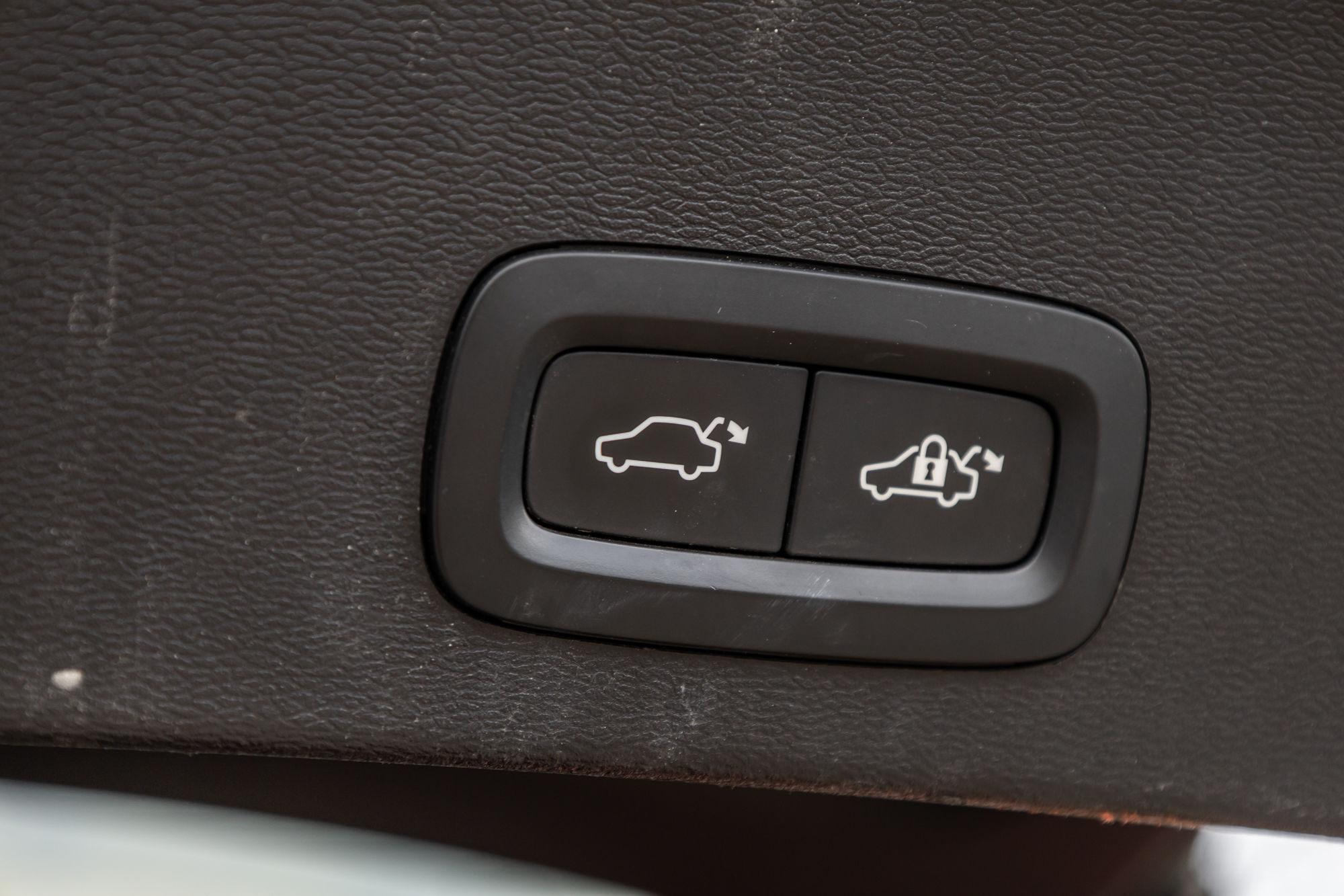 2021 Volvo XC40 in Pointe-Claire, Quebec