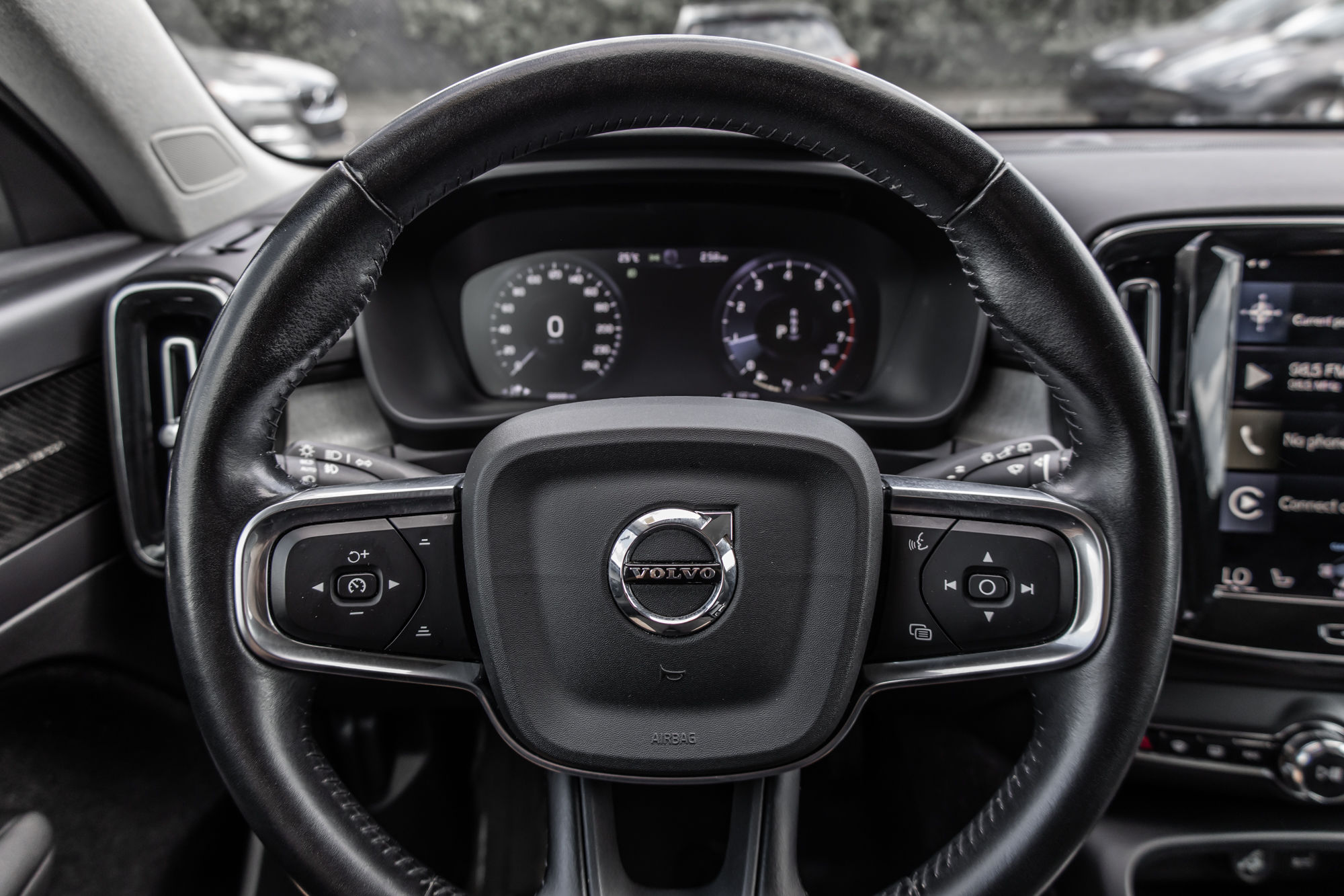 2021 Volvo XC40 in Pointe-Claire, Quebec