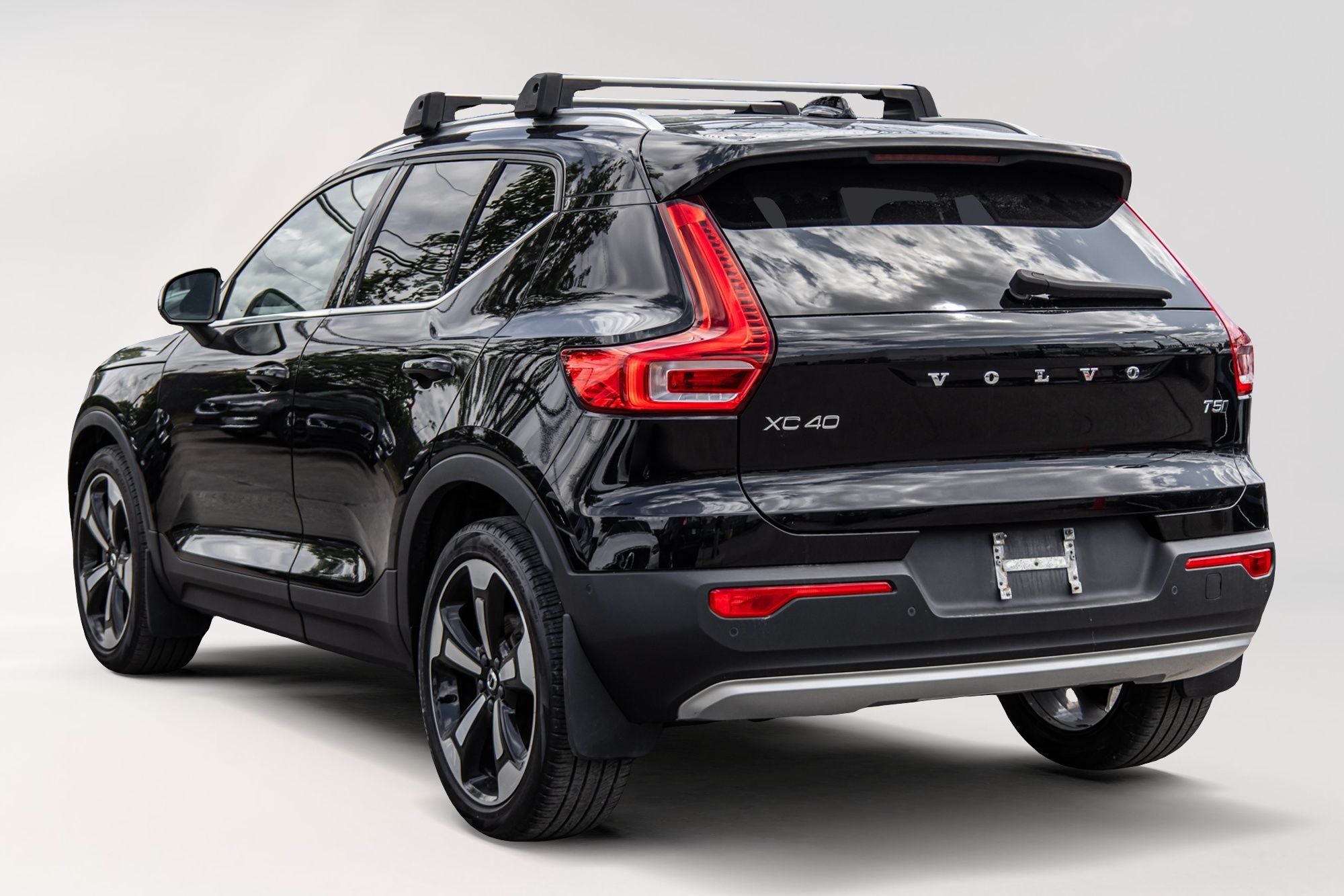 2021 Volvo XC40 in Pointe-Claire, Quebec