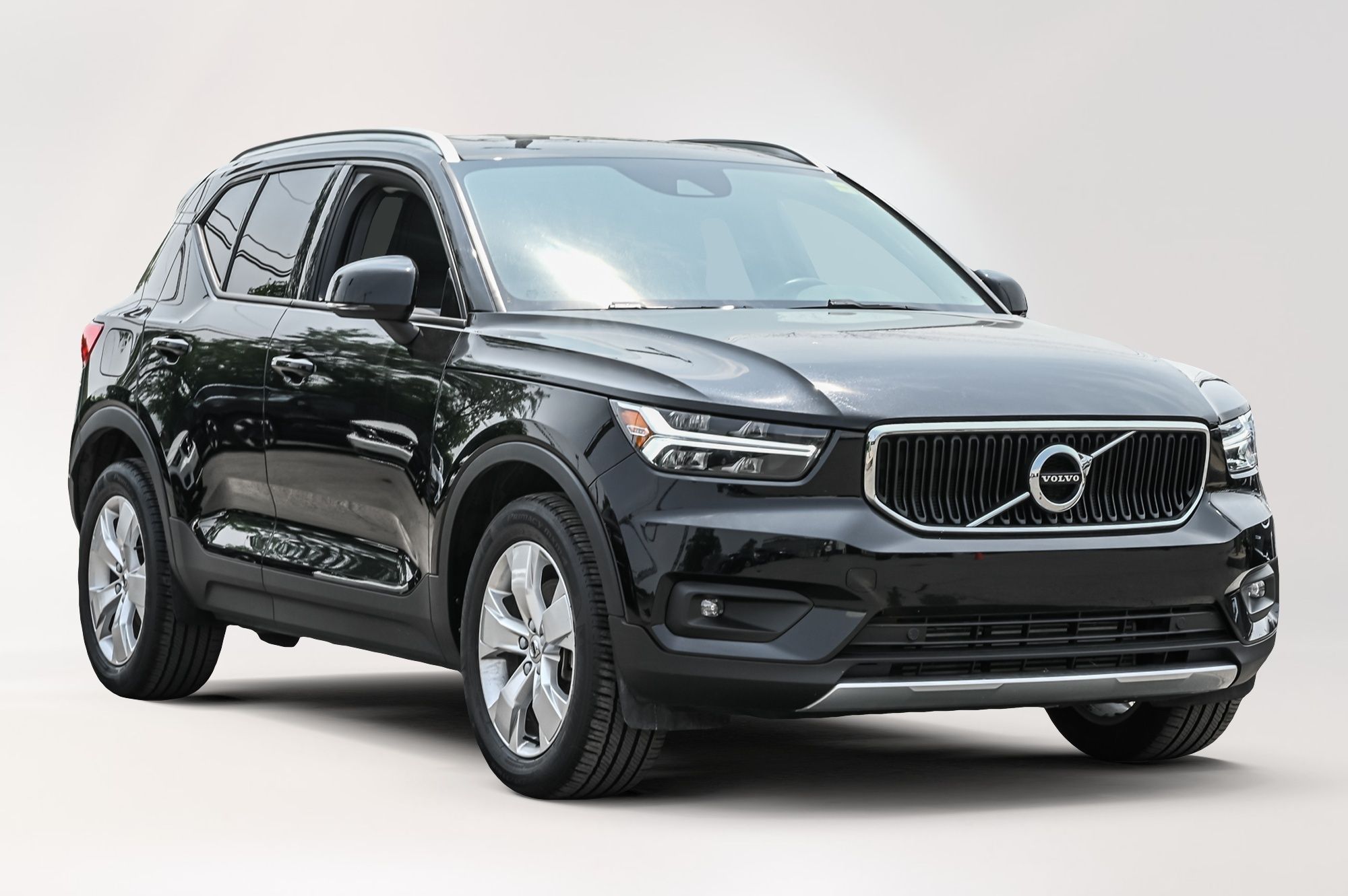 2021 Volvo XC40 in Pointe-Claire, Quebec