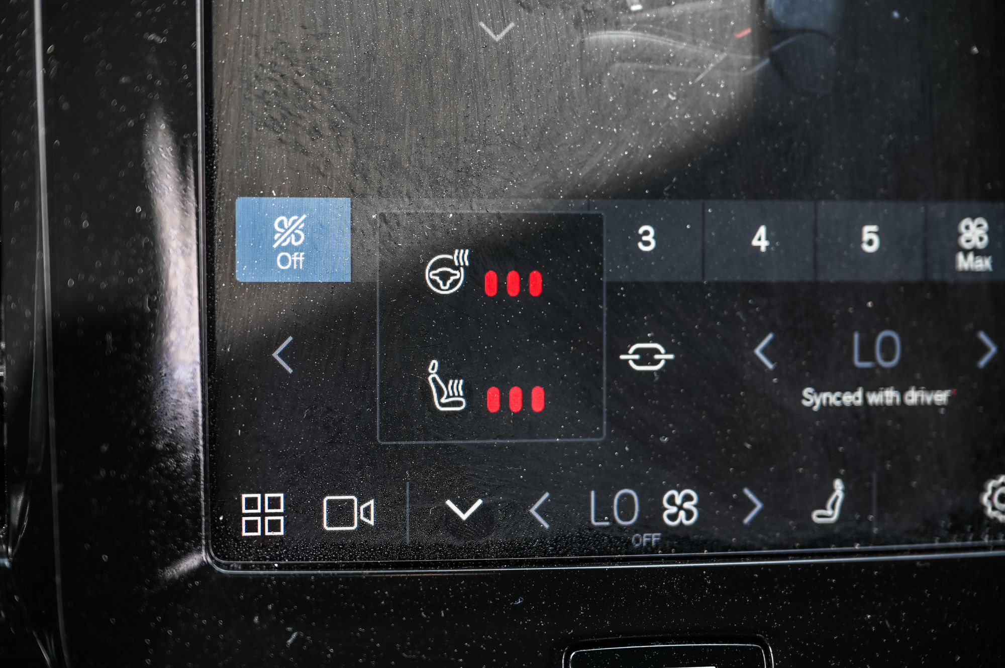 2021 Volvo XC40 in Pointe-Claire, Quebec