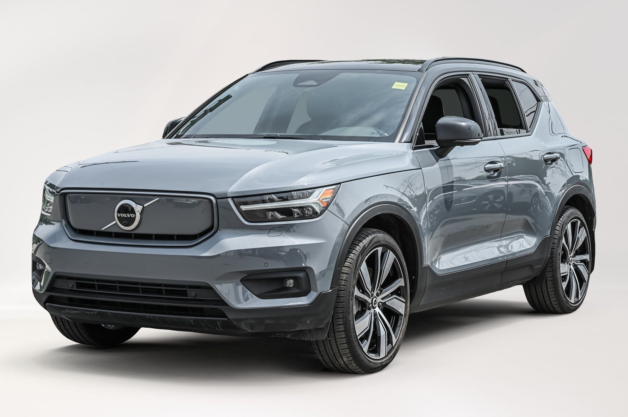 2021 Volvo XC40 in Pointe-Claire, Quebec
