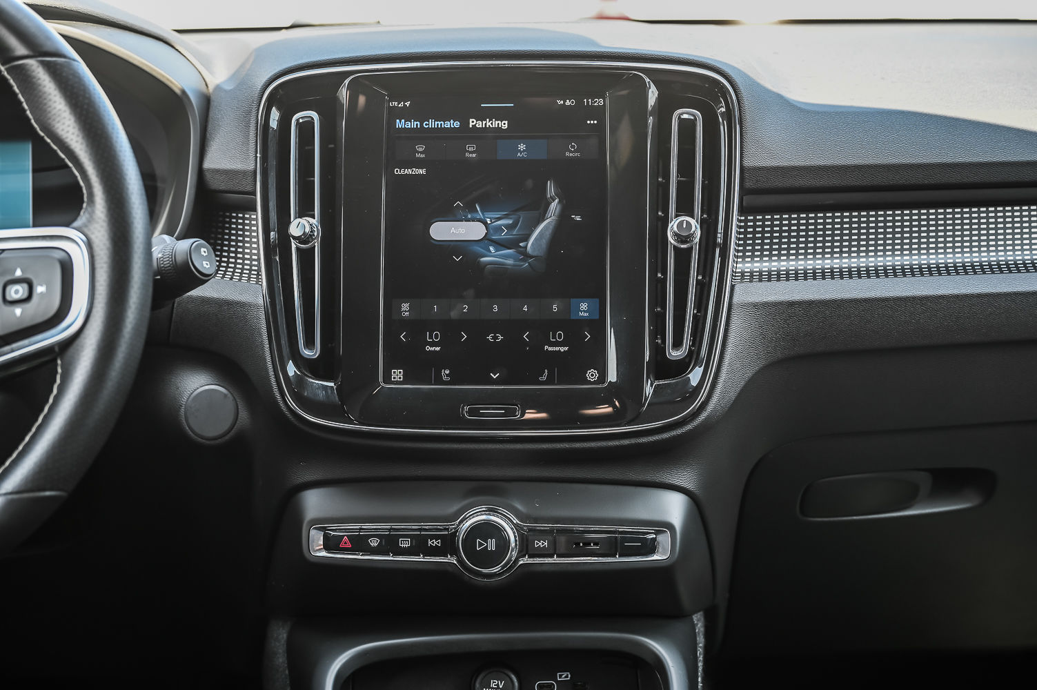 Volvo XC40  2021 à Pointe-Claire, Québec