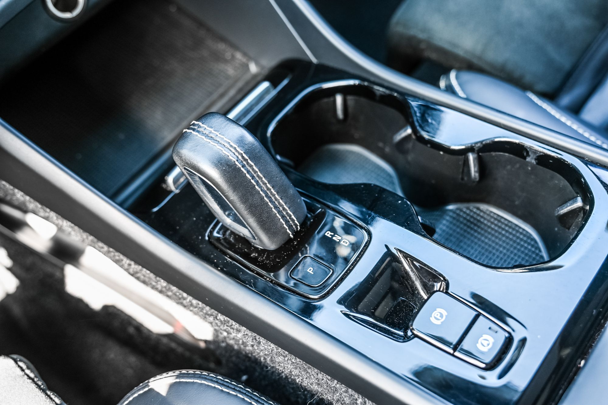 2021 Volvo XC40 in Pointe-Claire, Quebec