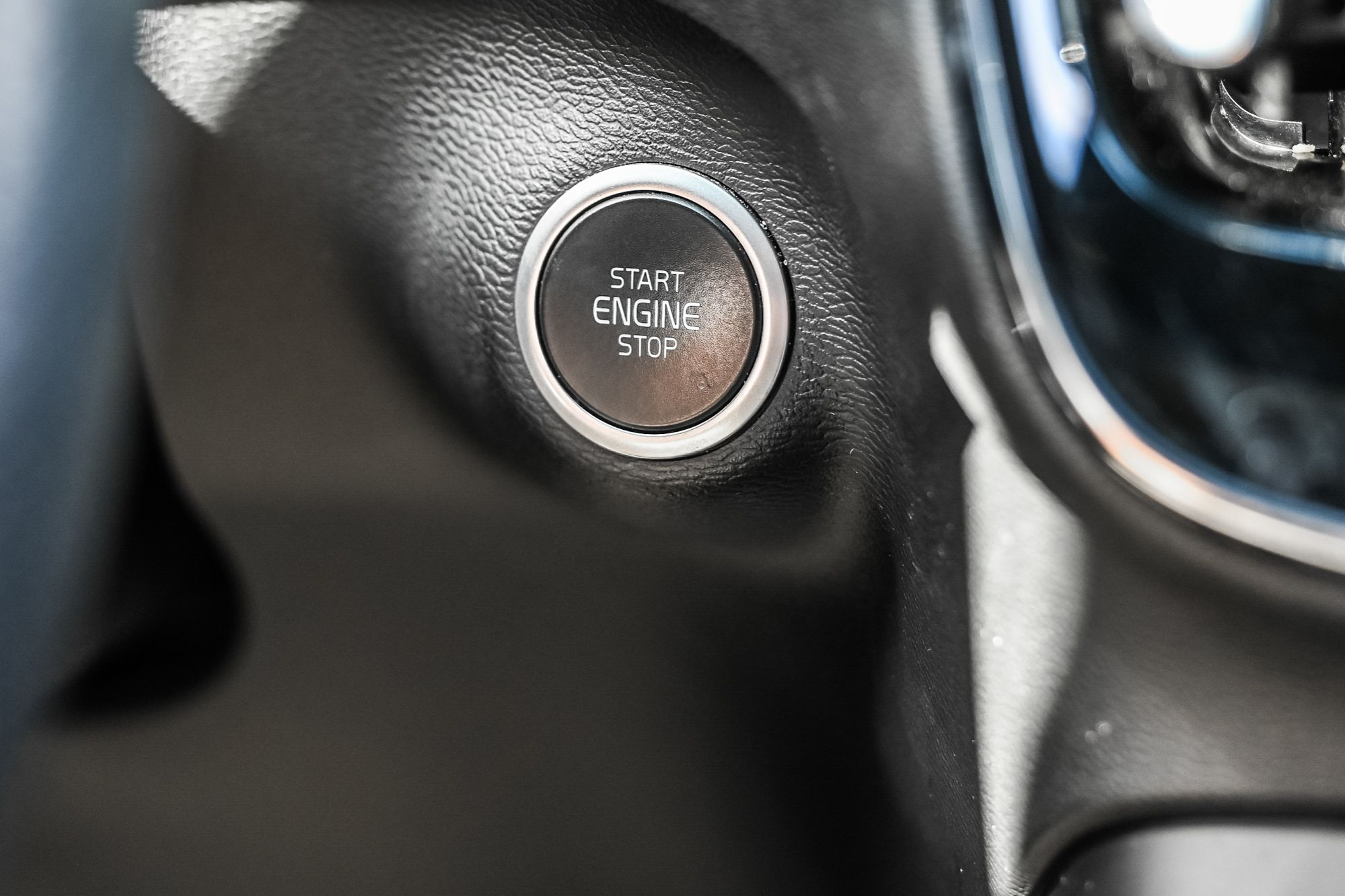 2021 Volvo XC40 in Pointe-Claire, Quebec