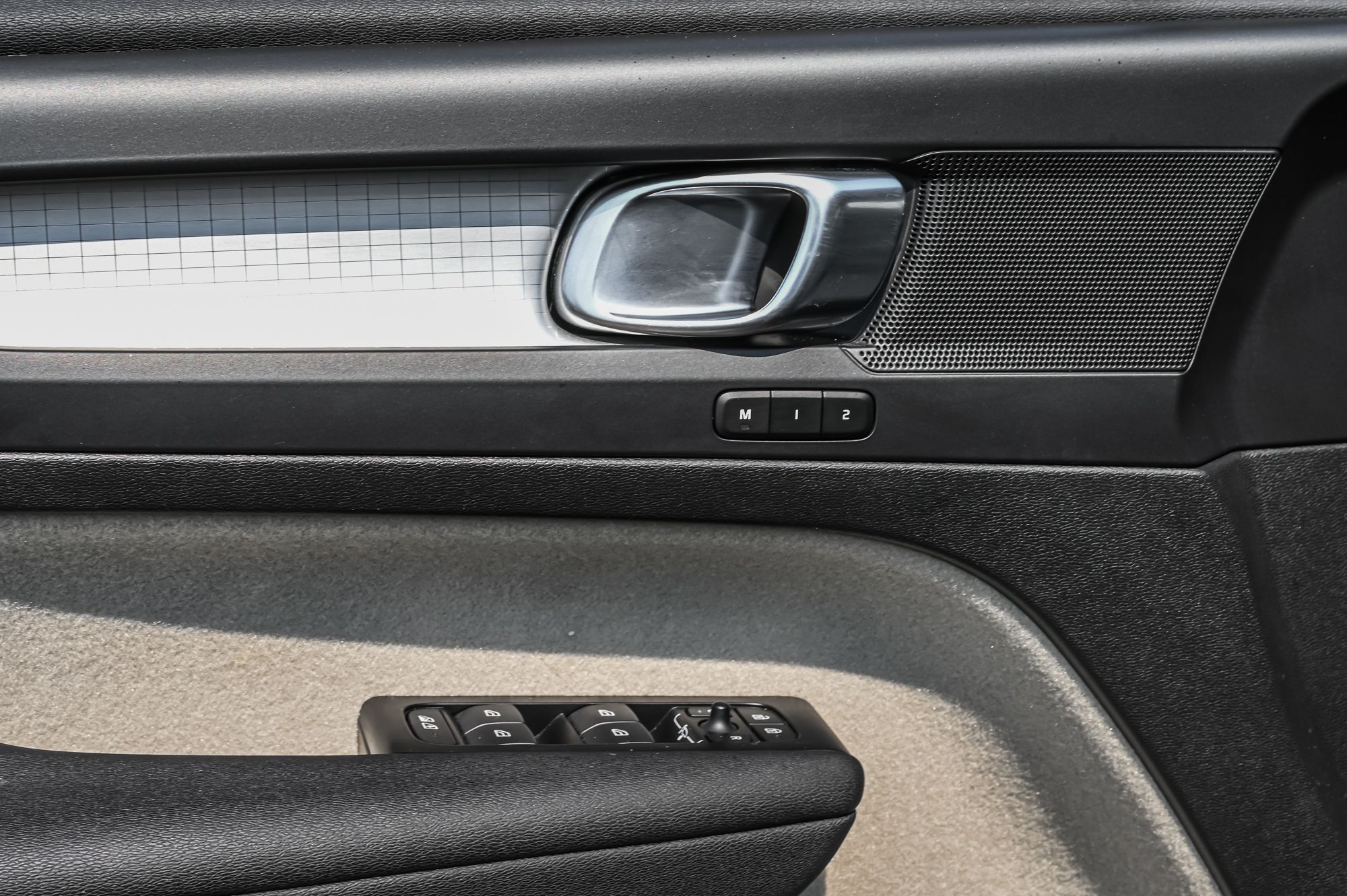 2021 Volvo XC40 in Pointe-Claire, Quebec