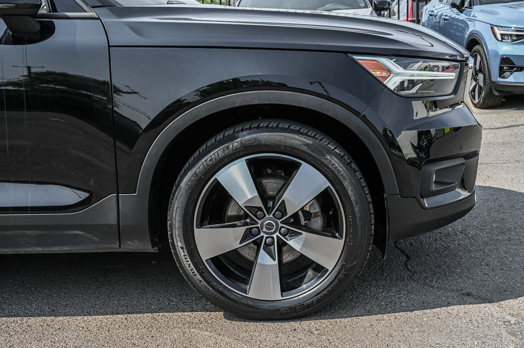 2021 Volvo XC40 in Pointe-Claire, Quebec