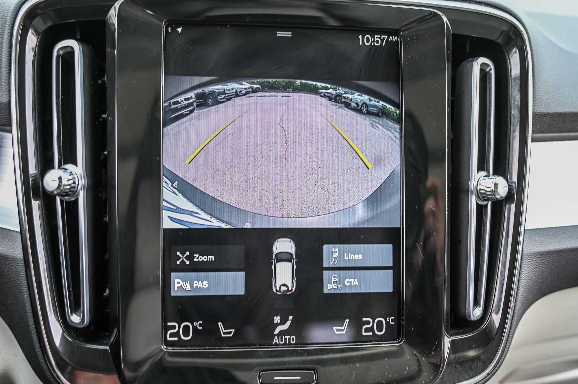 2021 Volvo XC40 in Pointe-Claire, Quebec