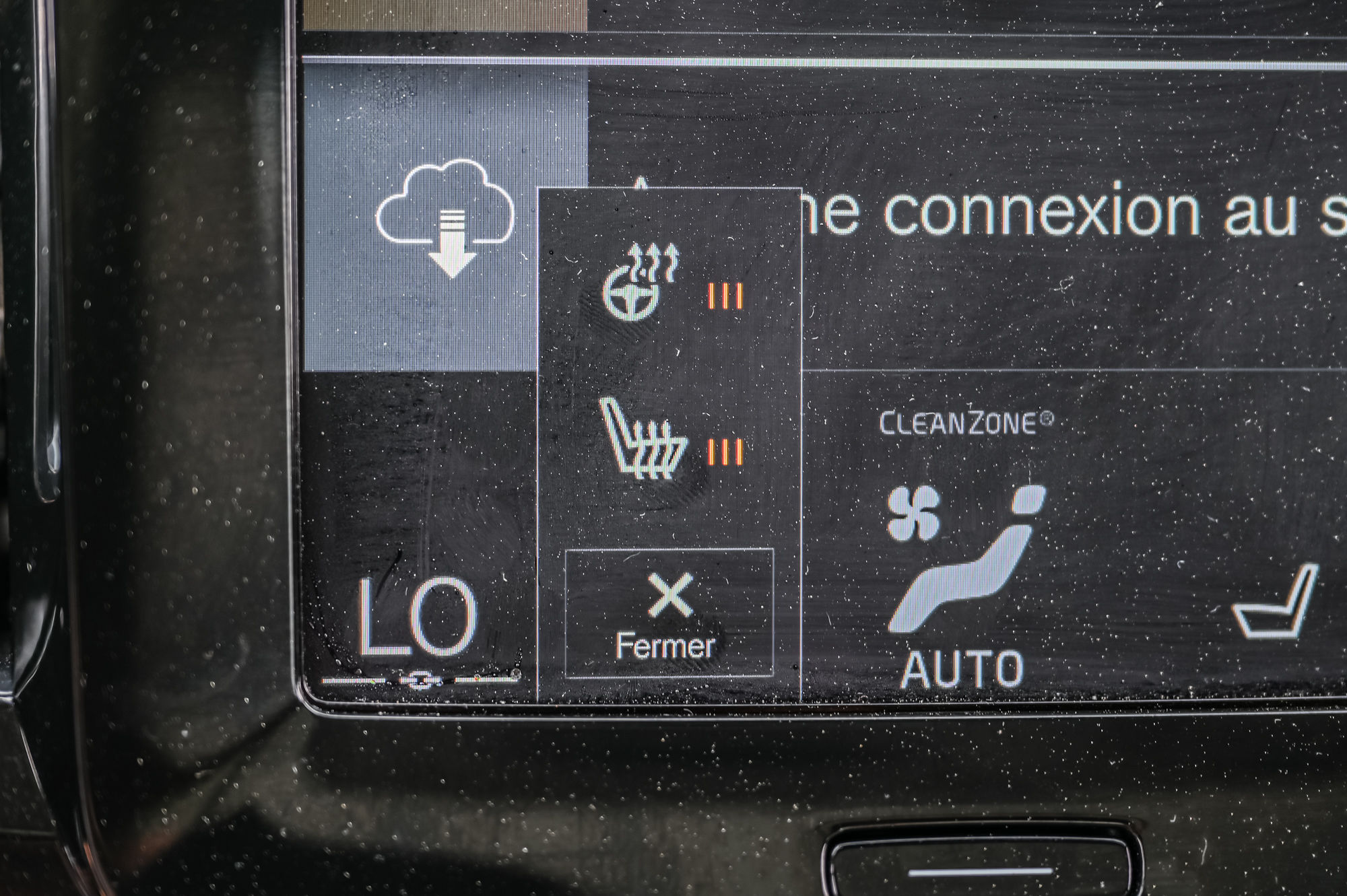 2022 Volvo XC40 in Pointe-Claire, Quebec