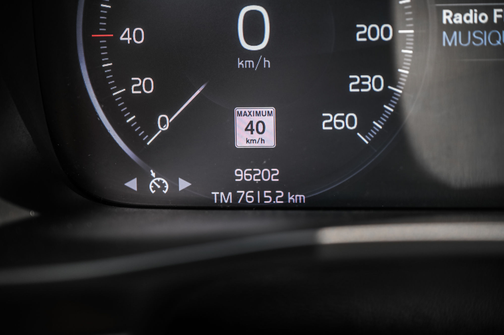 2022 Volvo XC40 in Pointe-Claire, Quebec