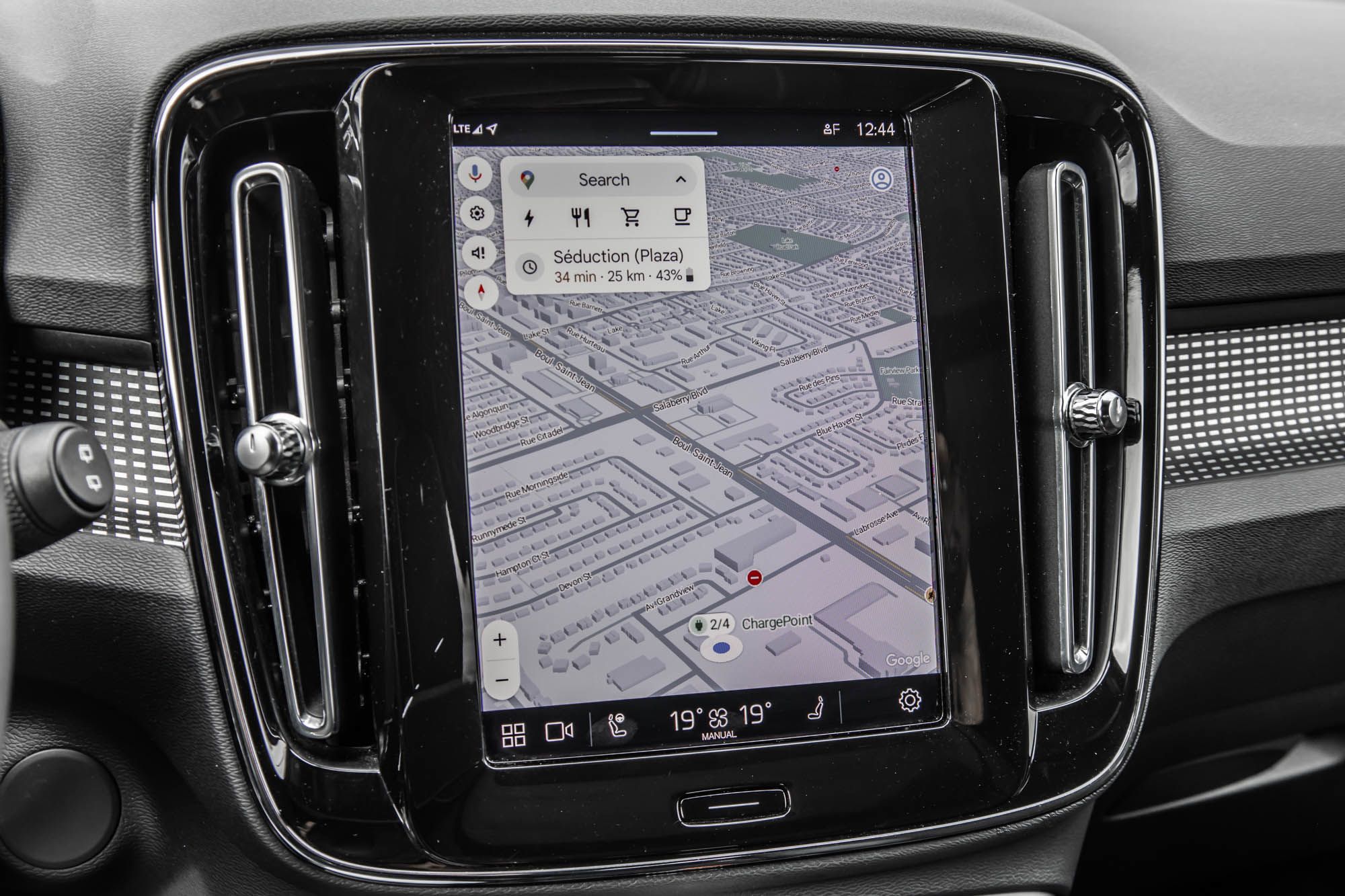 Volvo XC40  2022 à Pointe-Claire, Québec