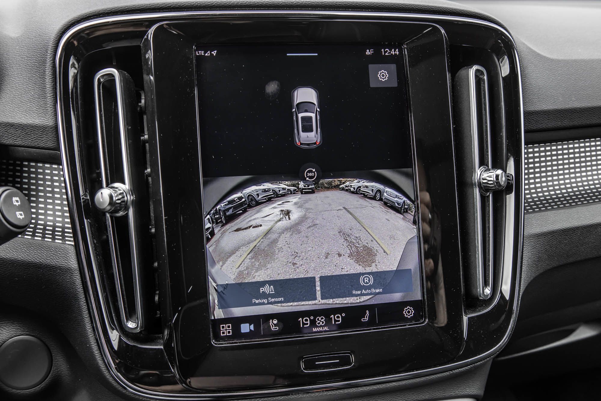 Volvo XC40  2022 à Pointe-Claire, Québec