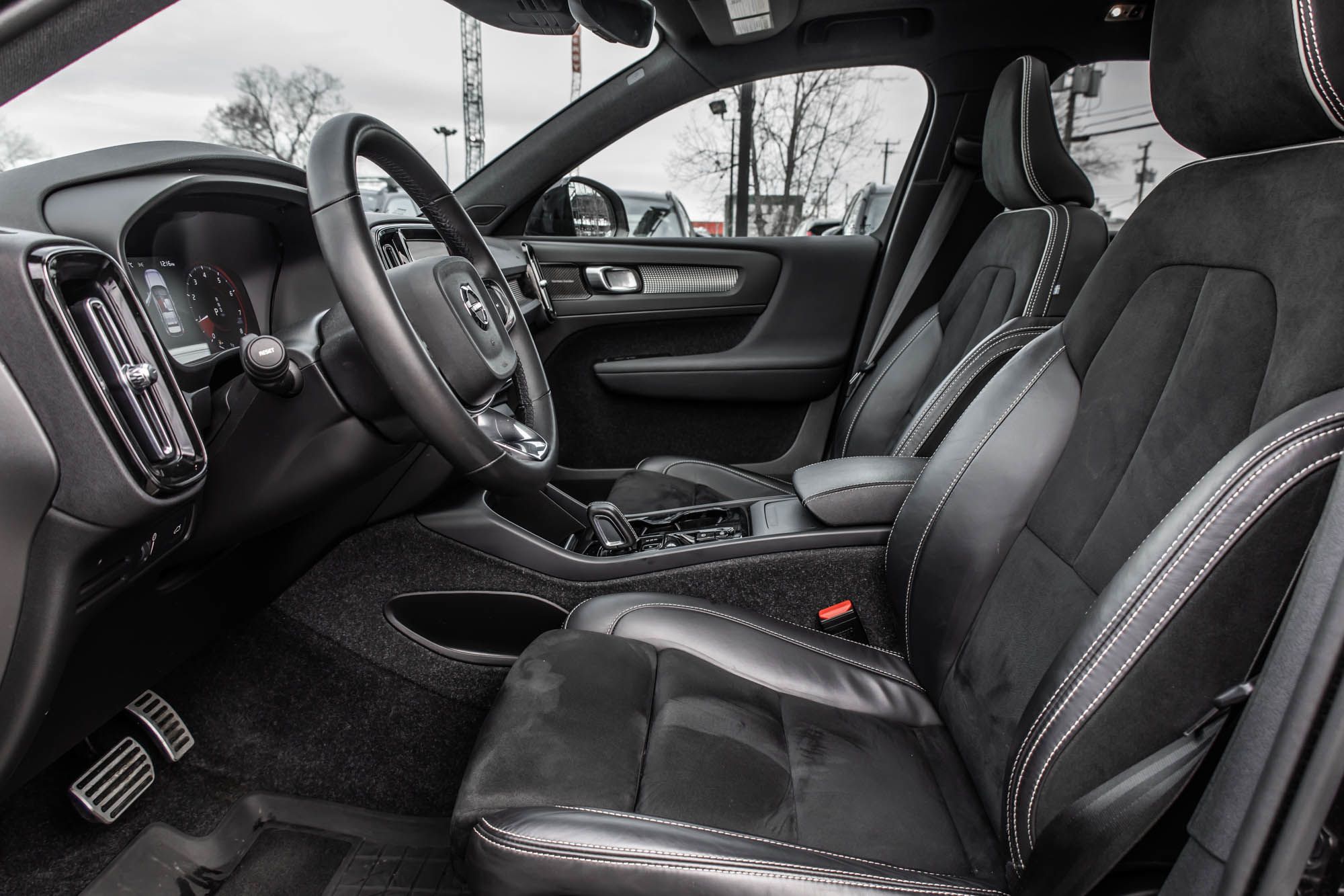 Volvo XC40  2022 à Pointe-Claire, Québec