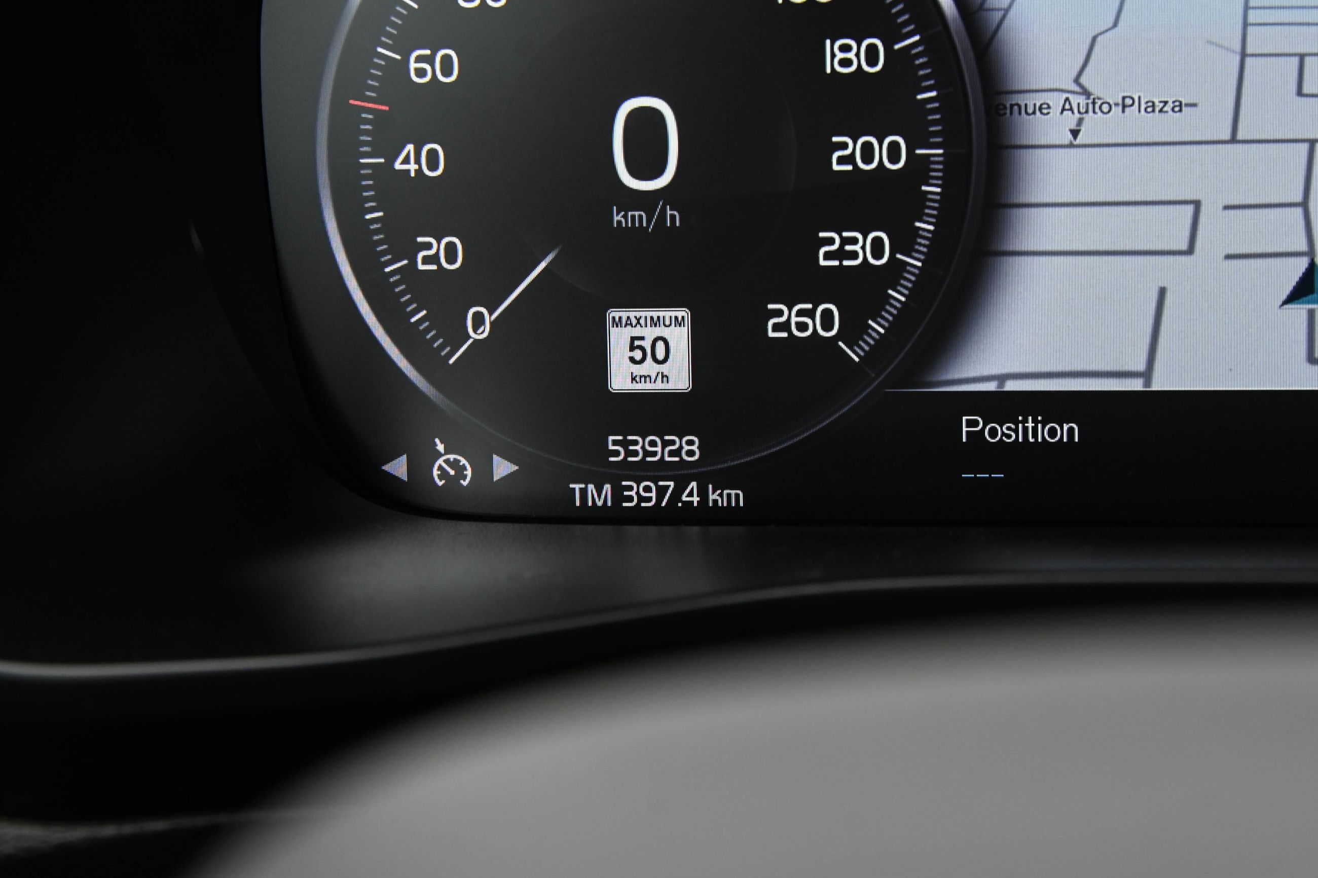 2022 Volvo XC40 in Pointe-Claire, Quebec