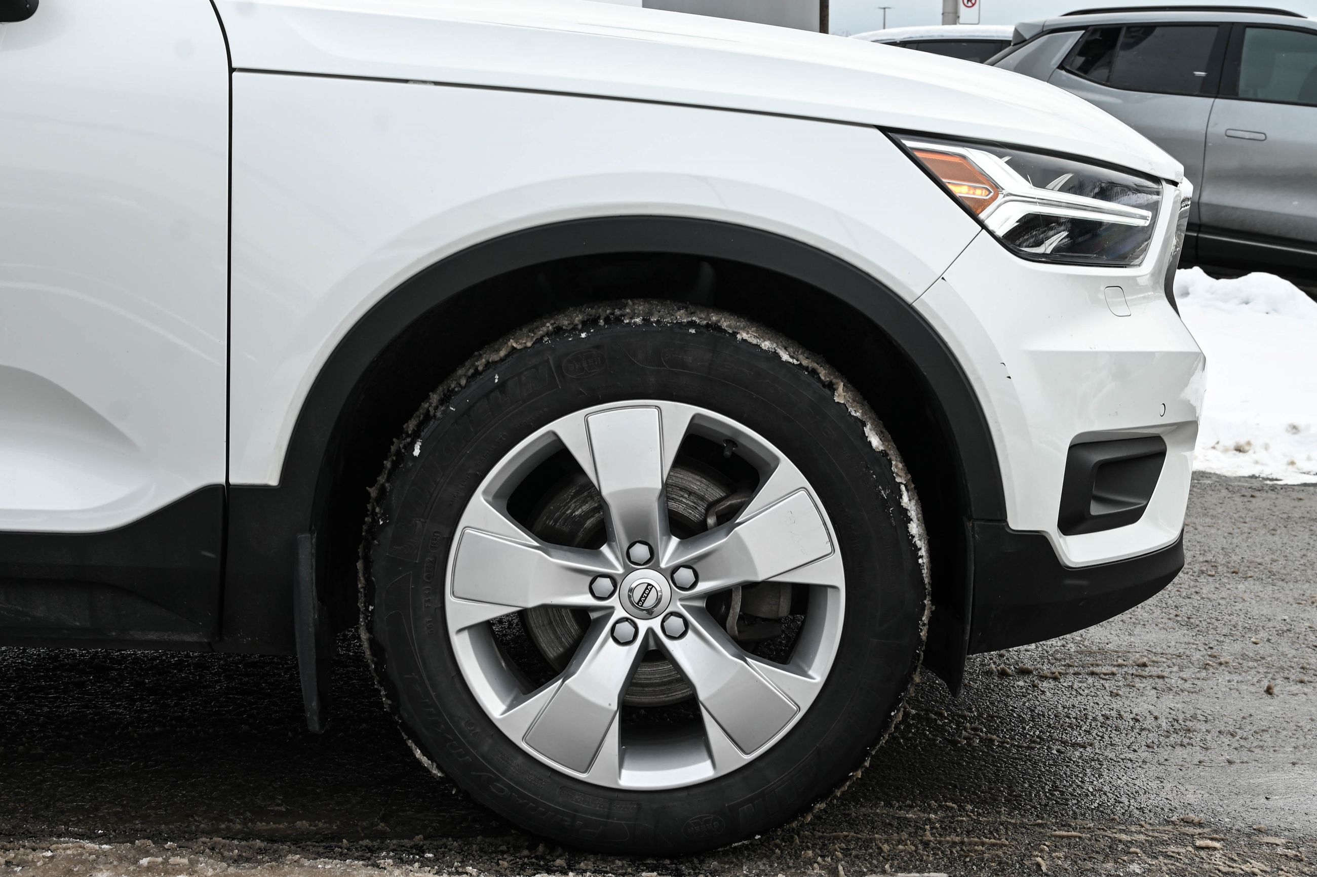 2022 Volvo XC40 in Pointe-Claire, Quebec