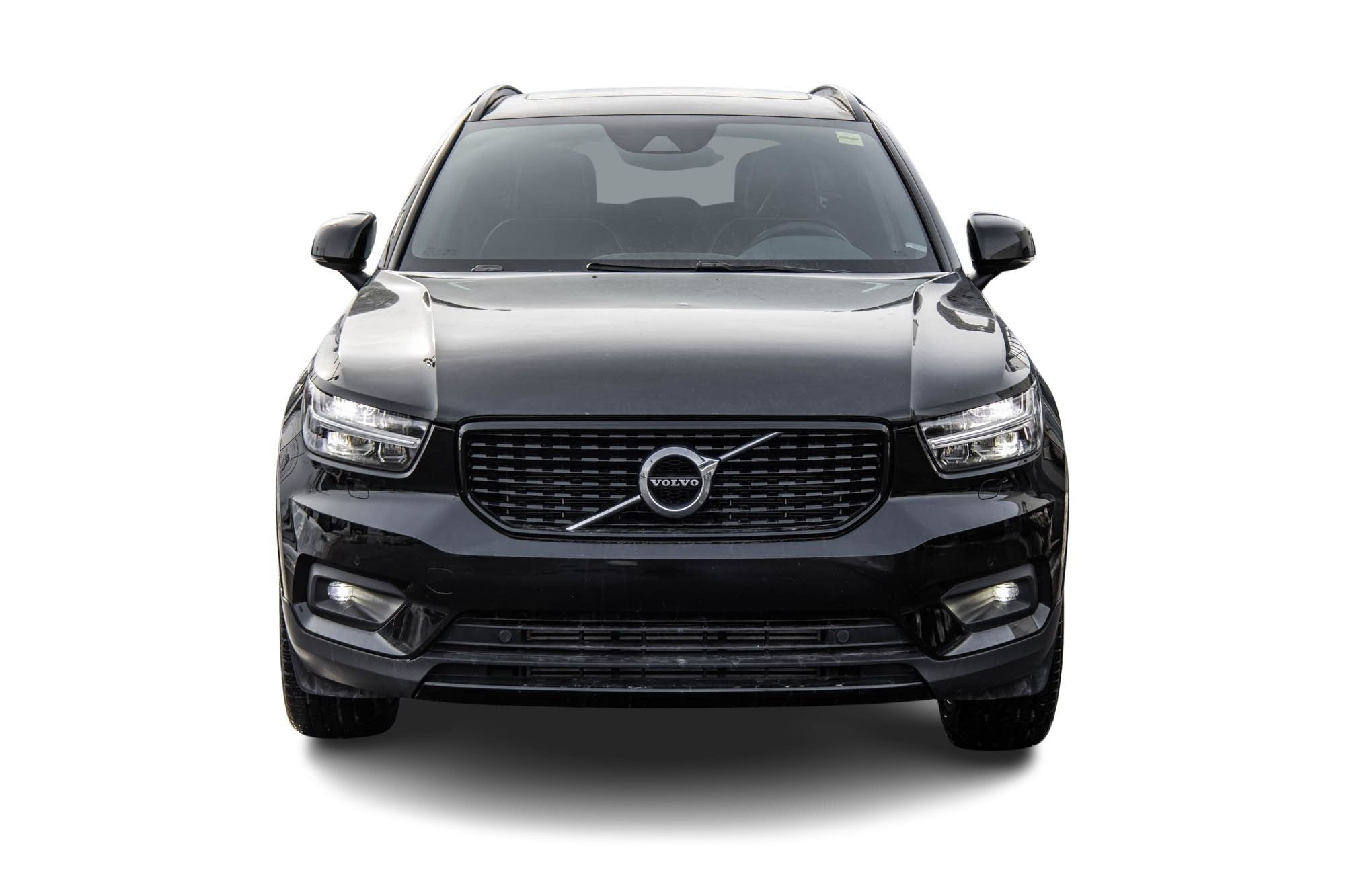 2022 Volvo XC40 in Pointe-Claire, Quebec