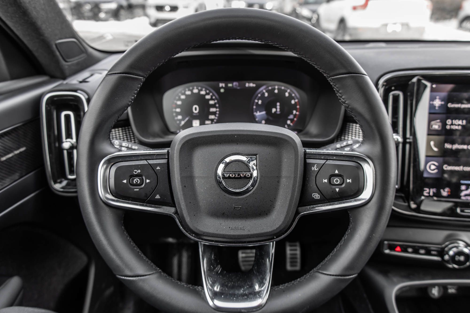 2022 Volvo XC40 in Pointe-Claire, Quebec