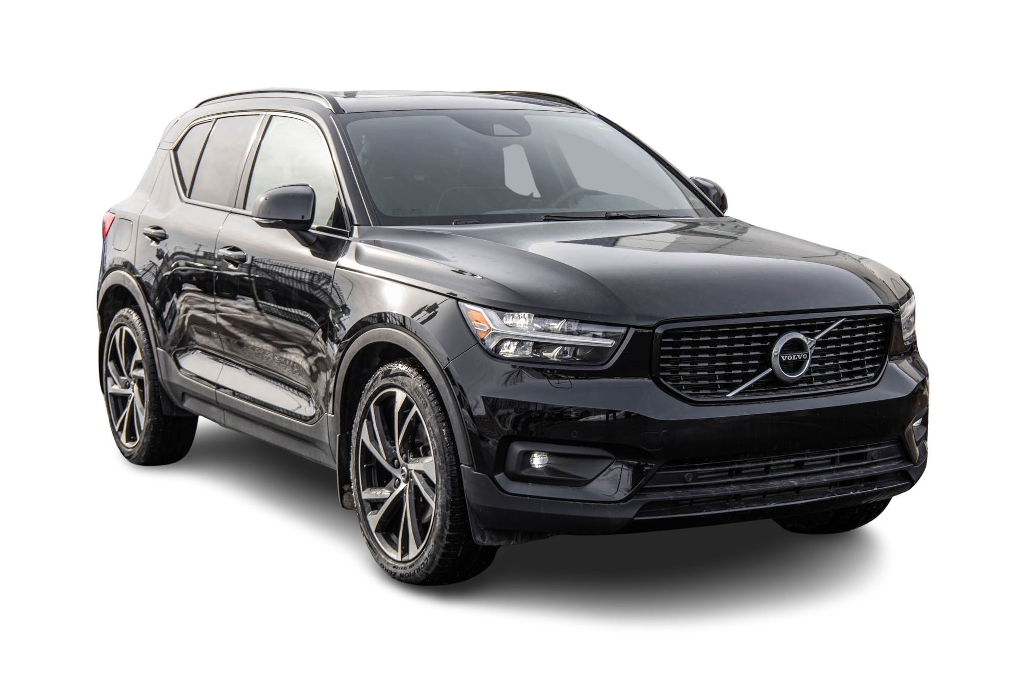 2022 Volvo XC40 in Pointe-Claire, Quebec