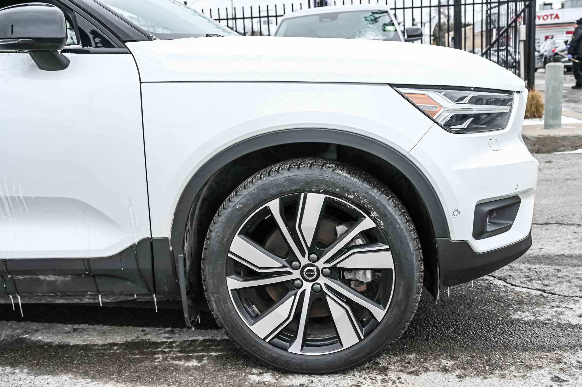 2022 Volvo XC40 in Pointe-Claire, Quebec