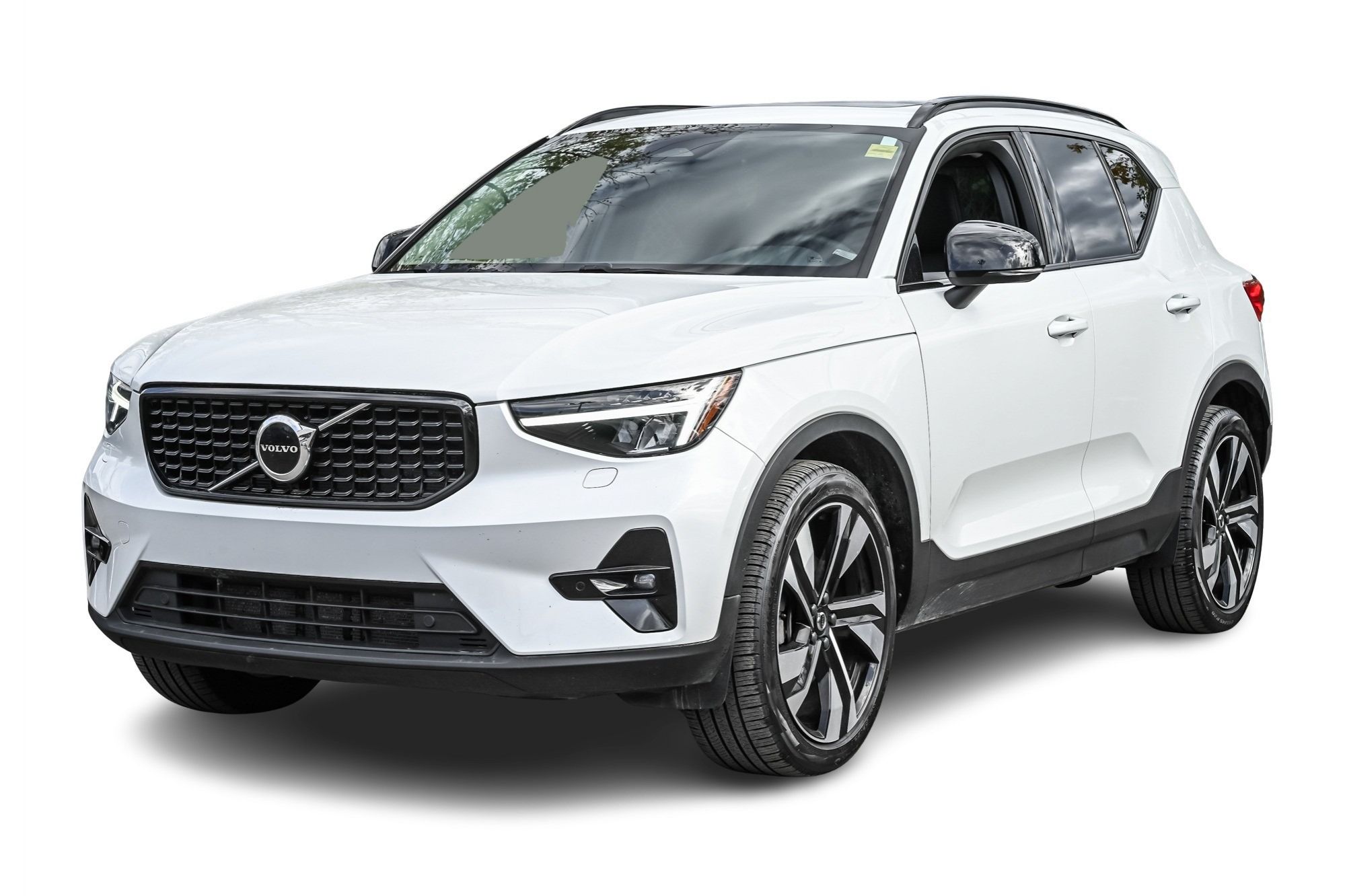 2023 Volvo XC40 in Pointe-Claire, Quebec