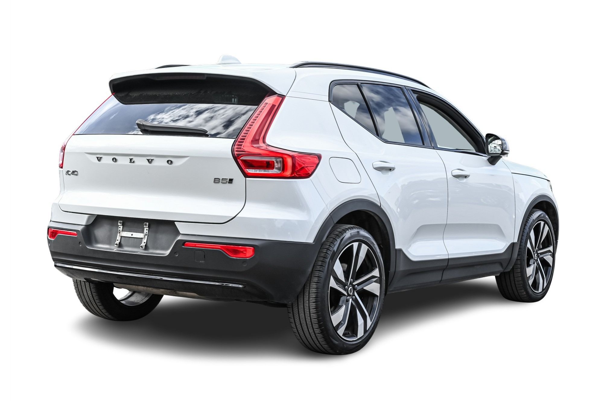 2023 Volvo XC40 in Pointe-Claire, Quebec