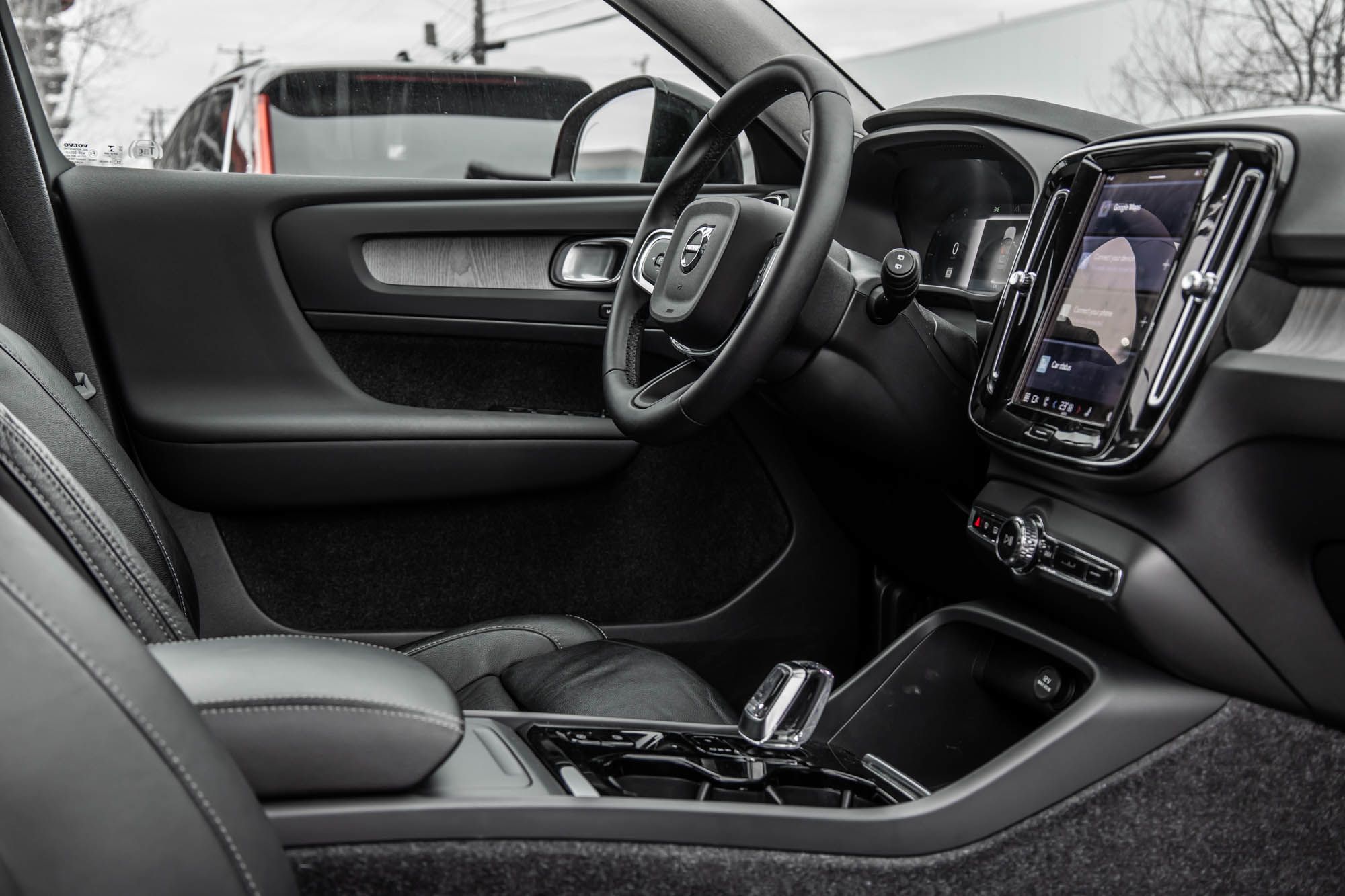 2023 Volvo XC40 in Pointe-Claire, Quebec