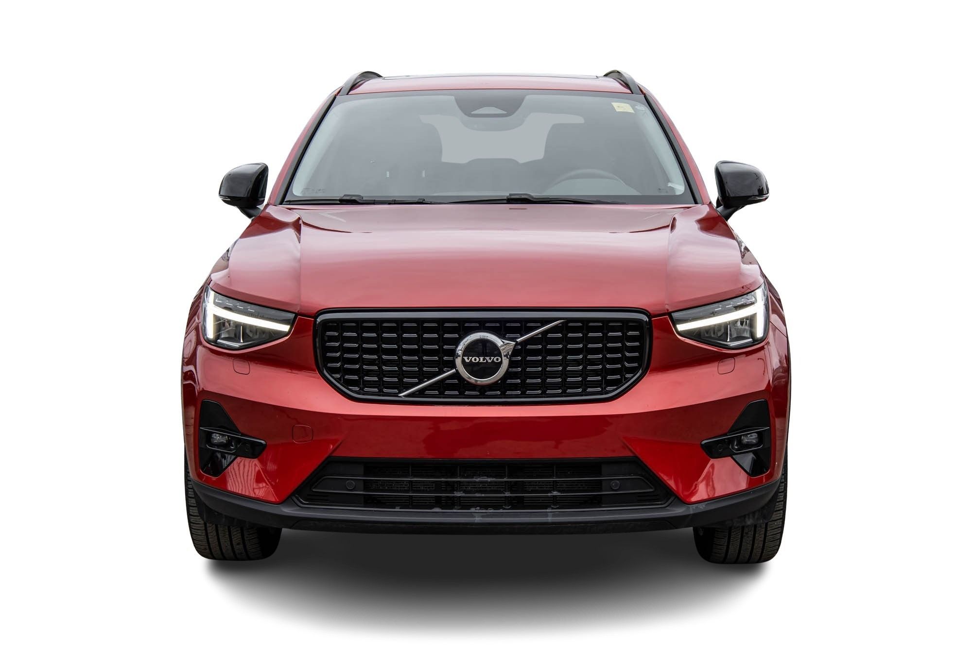 2023 Volvo XC40 in Pointe-Claire, Quebec